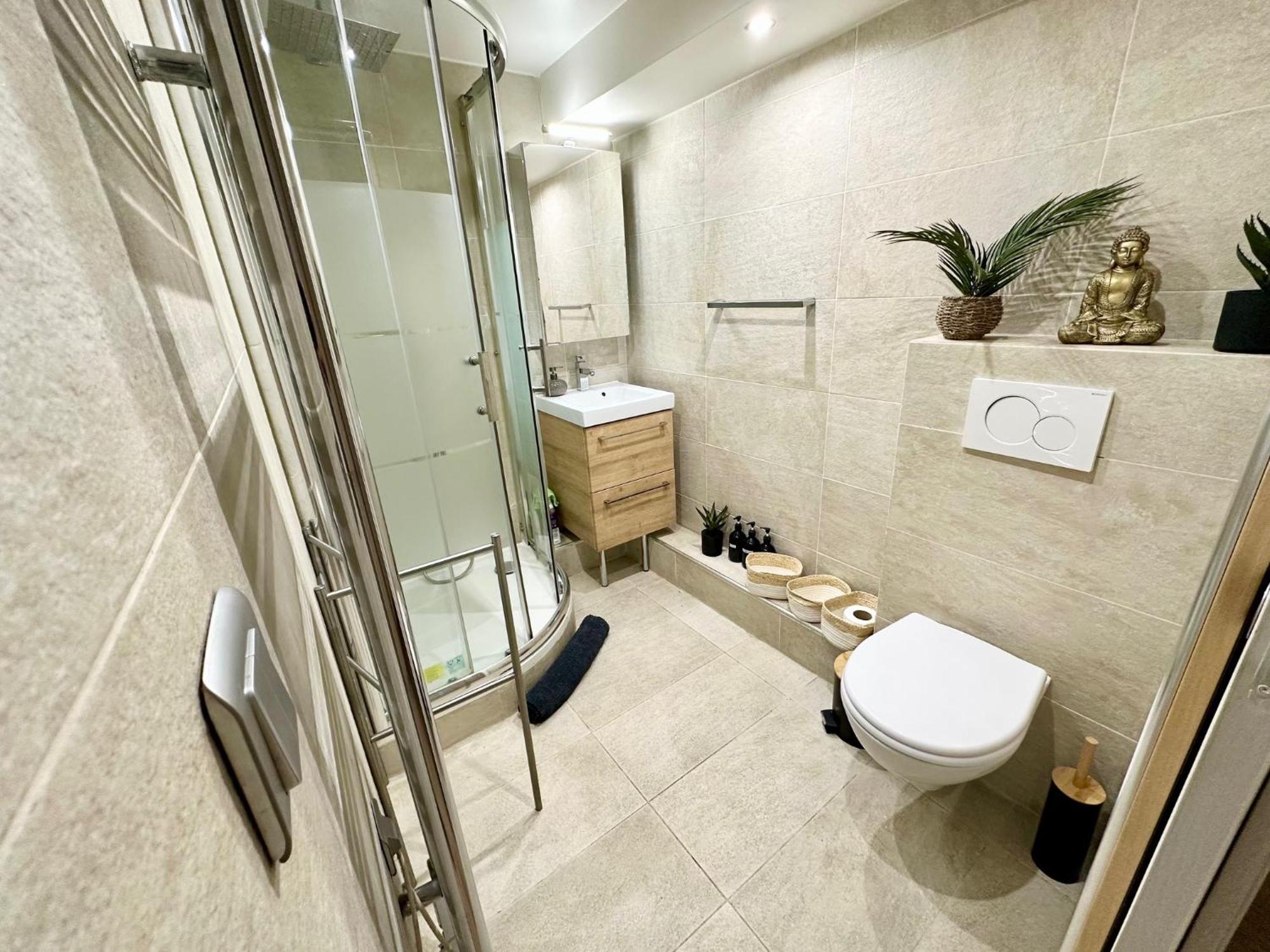 Appartement Magnifique 5 Pieces *