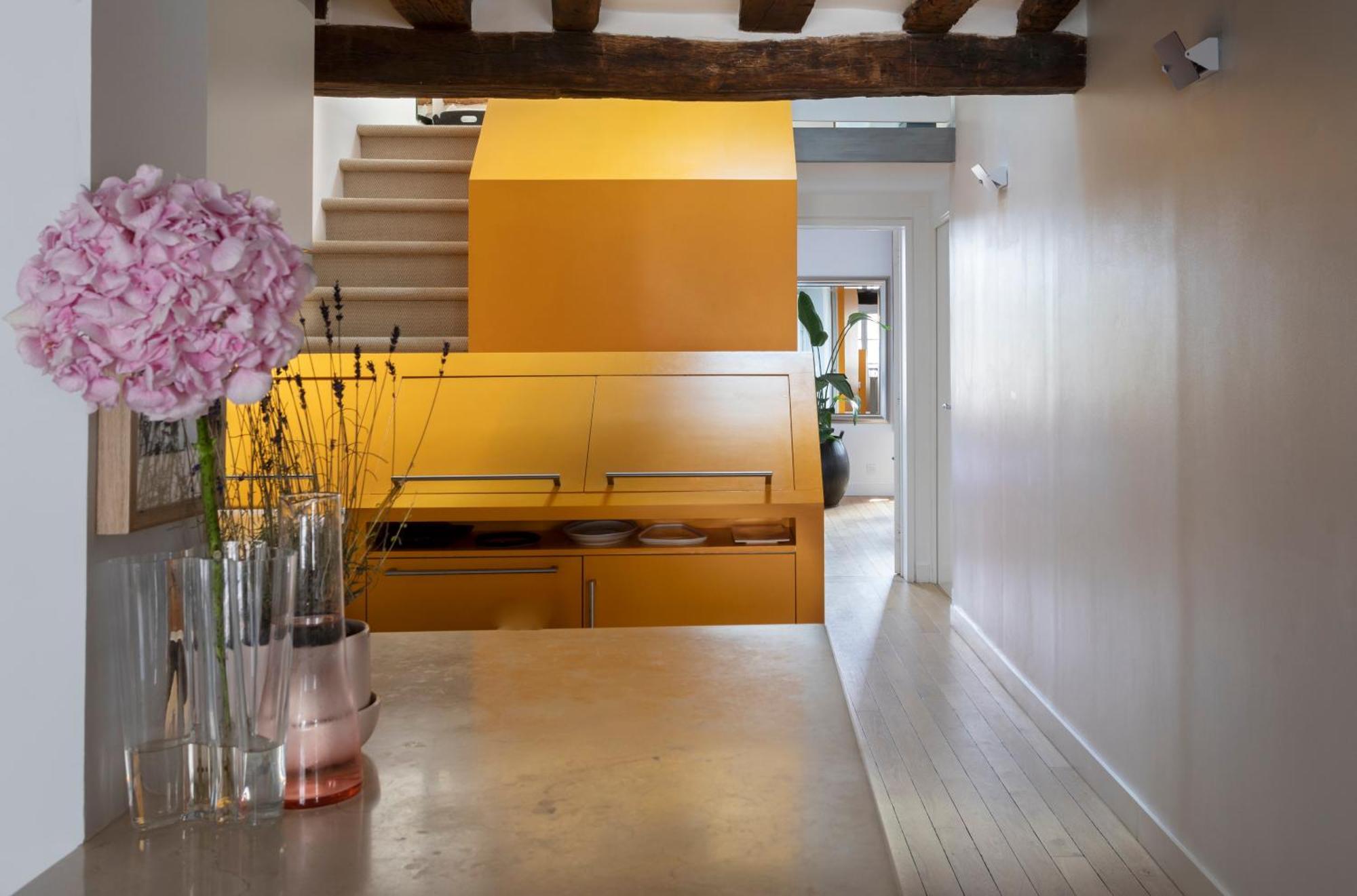 Apartment Notre-dame Stunning 2 Bedroom Air Conditioned Flat Paris