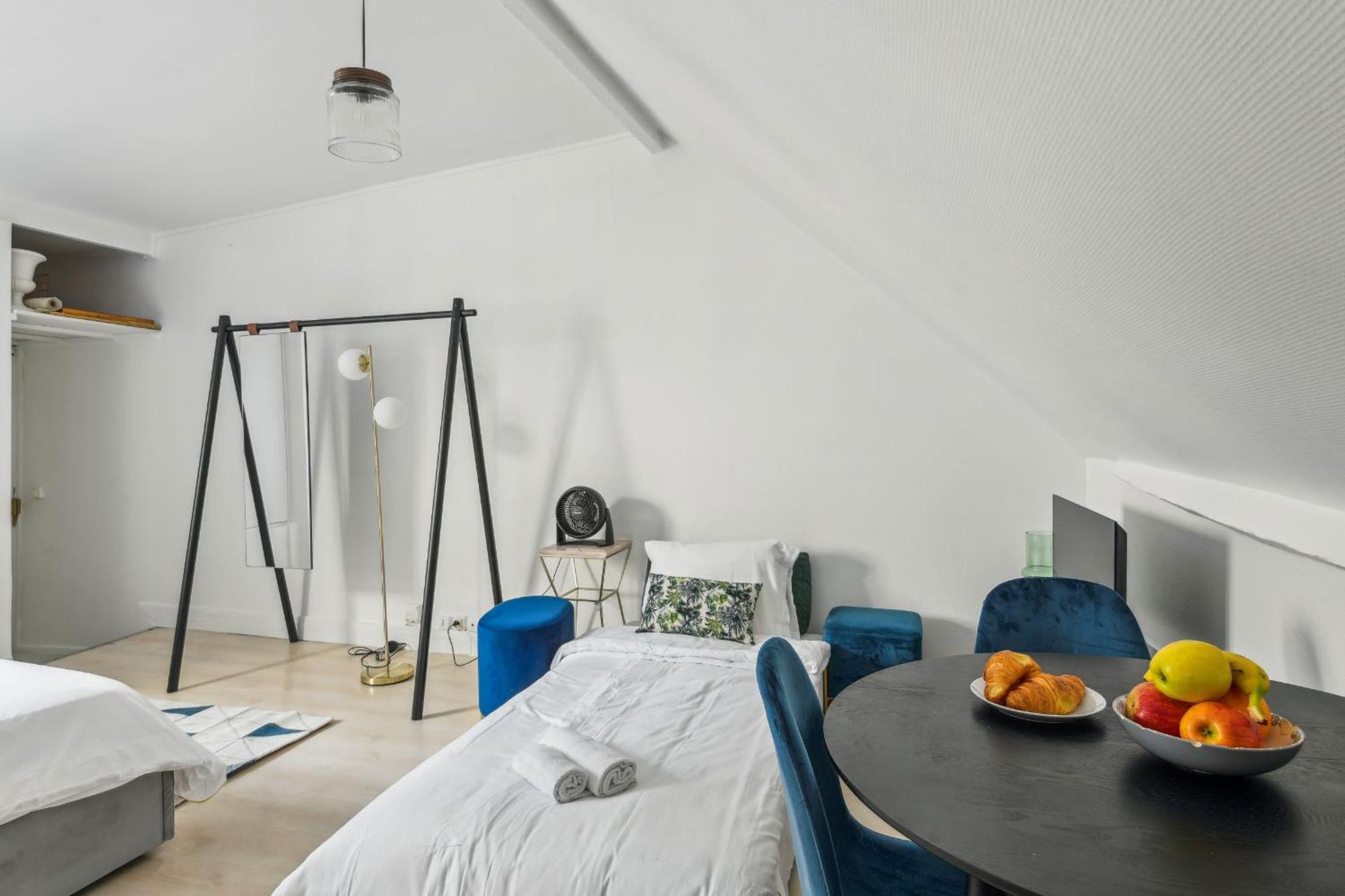Apartment Bnbnova - Pont Neuf & Jardin Du Luxembourg Paris