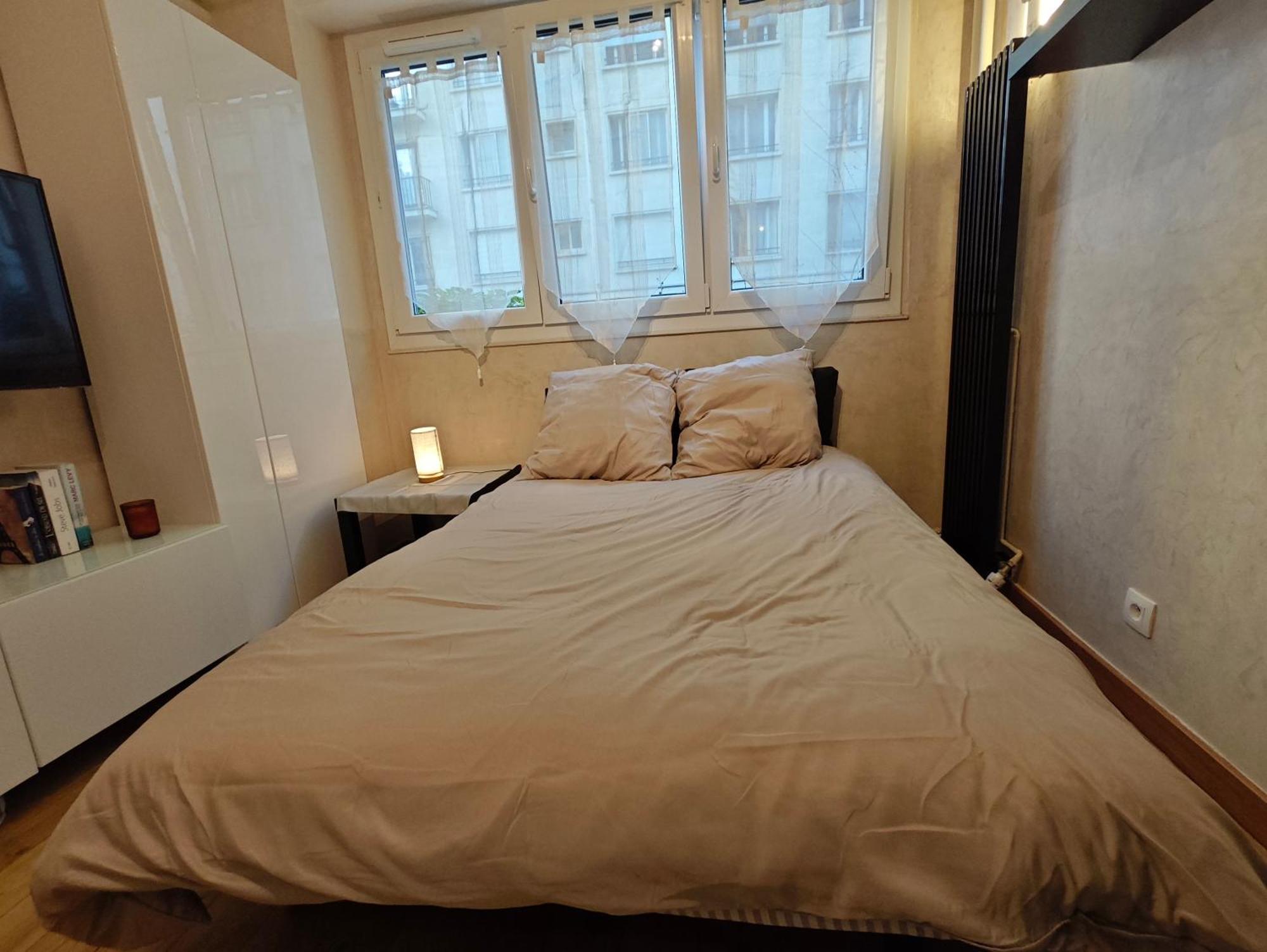 Montmorency Apartment *