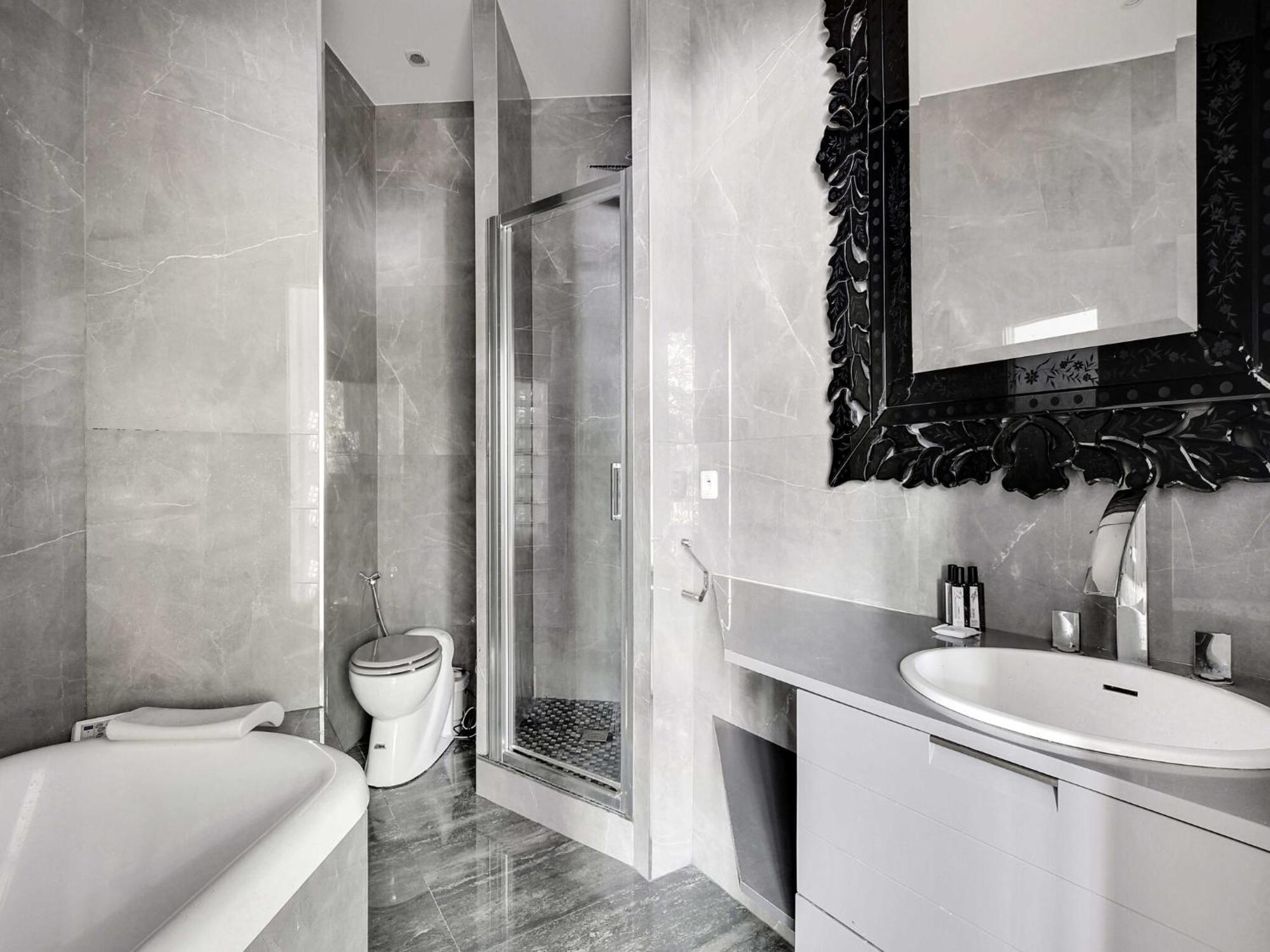 Apartment Magnificent Appt - 2bd 4p - Champs-elysees Alma