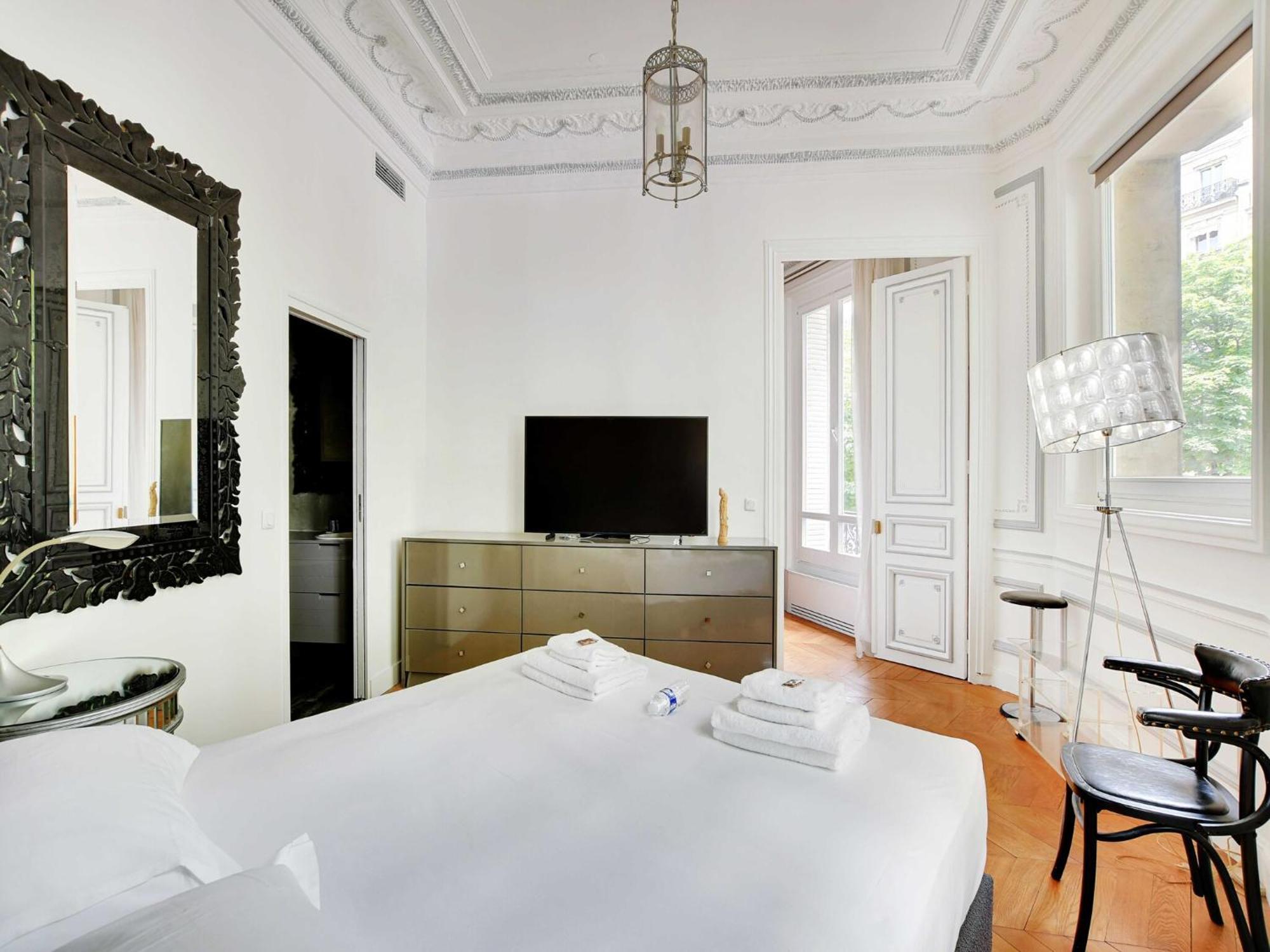 Magnificent Appt - 2bd 4p - Champs-elysees Alma *
