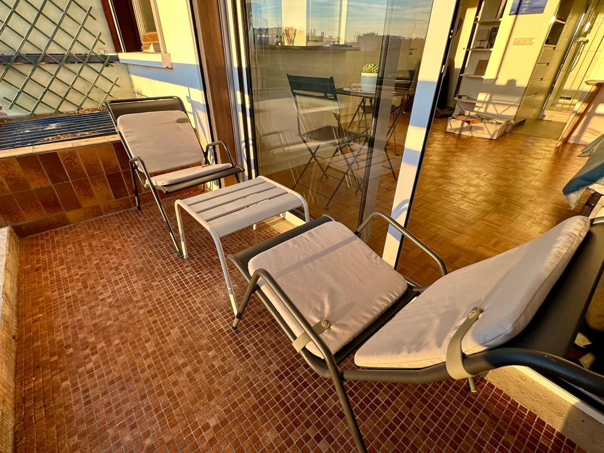 Appartement Mobility Lease- Sunny With Large Balcony, Park View At 15 *