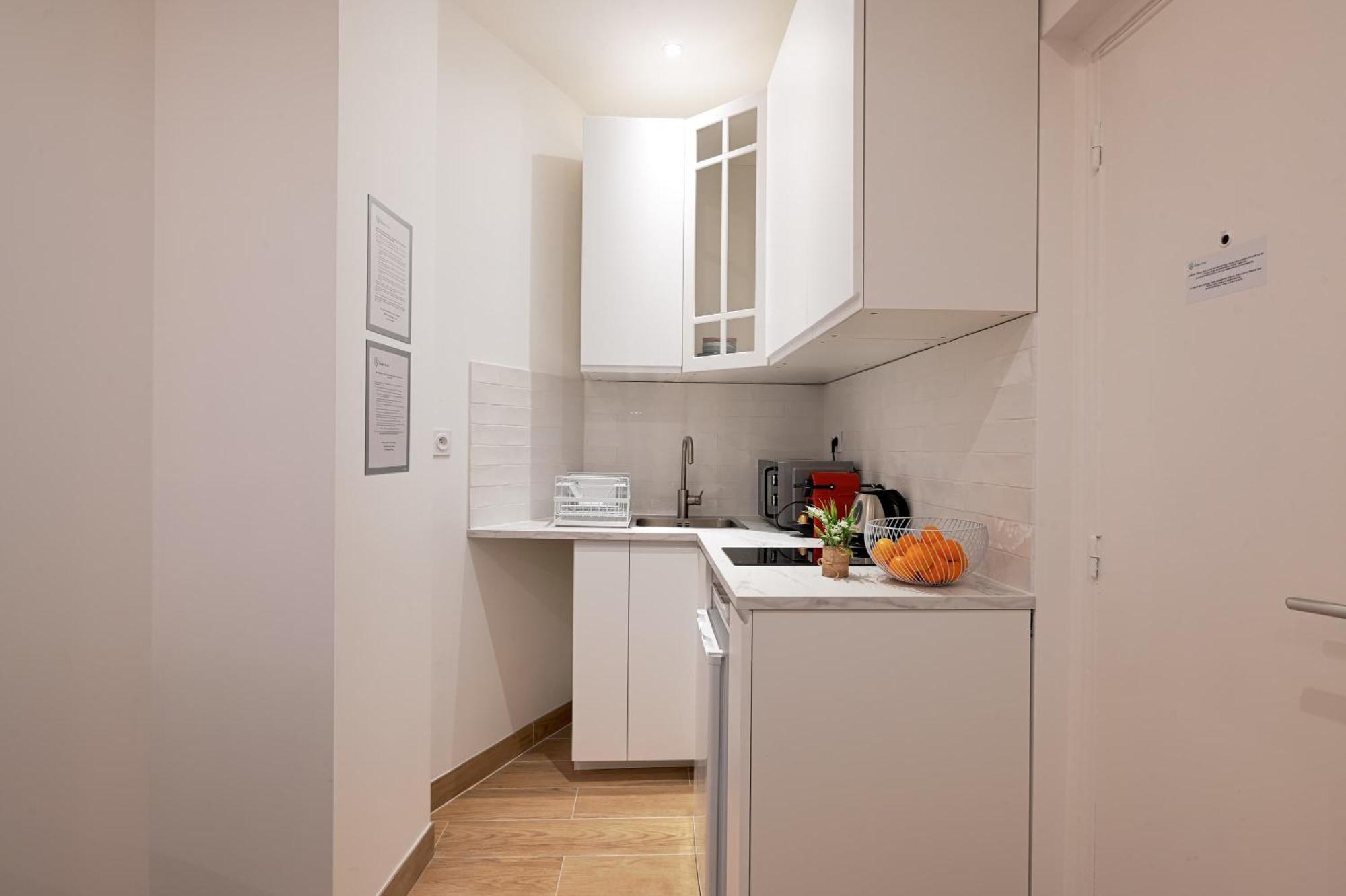 And Cosy D'architecte Apartment