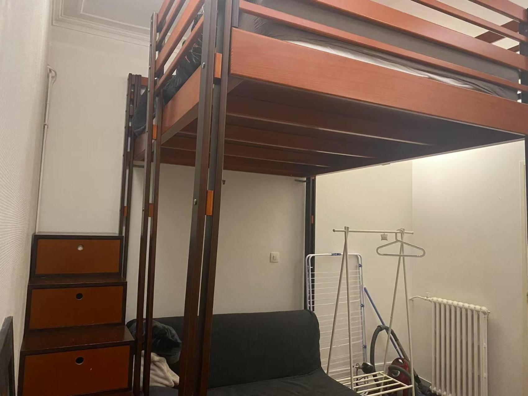 Cosy Next To Louvre Paris