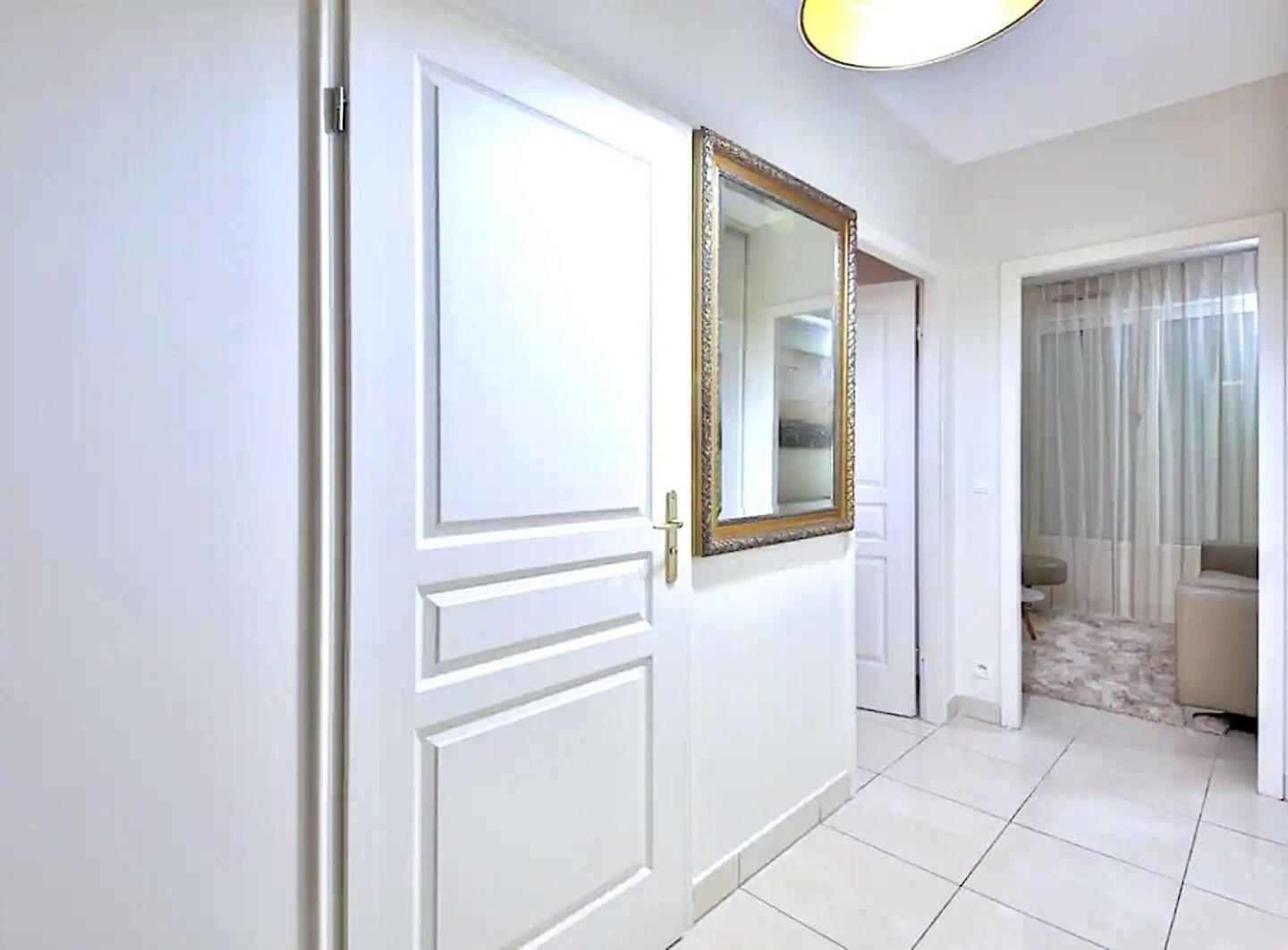 Thibaud Apartment