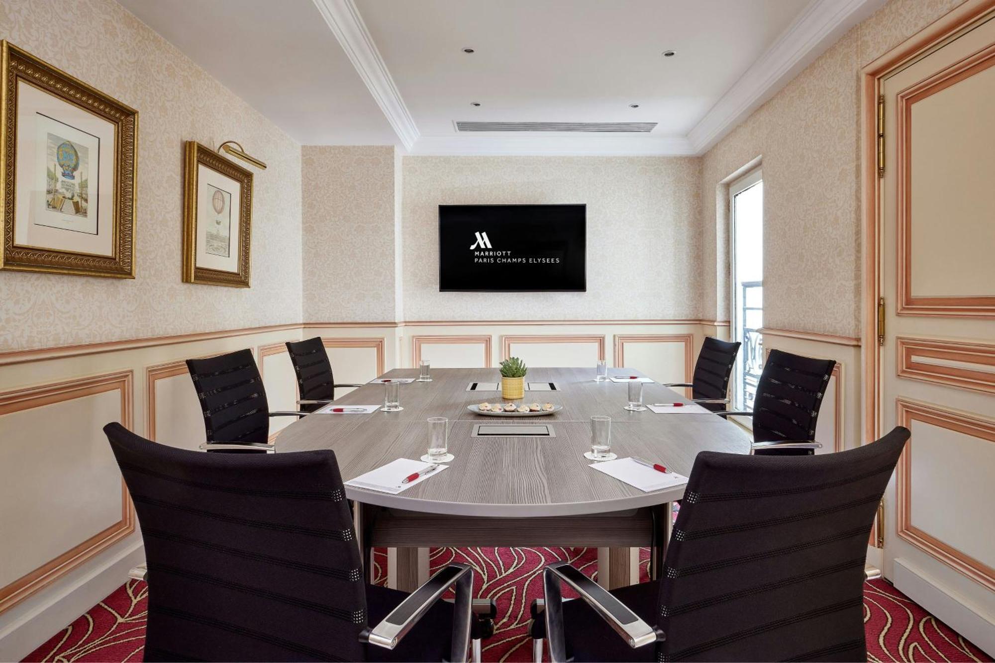 Marriott Champs Elysees 5* Paris