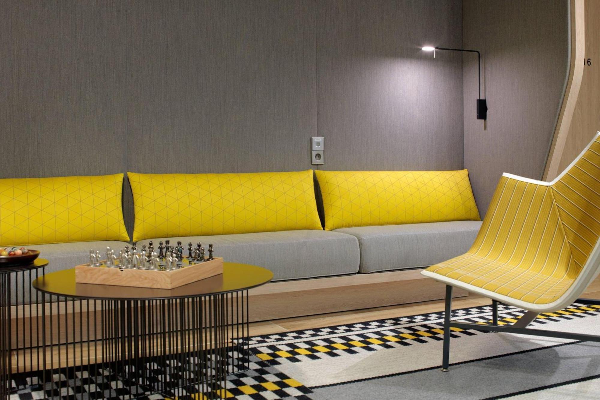 Courtyard By Marriott Gare De Lyon Hotel