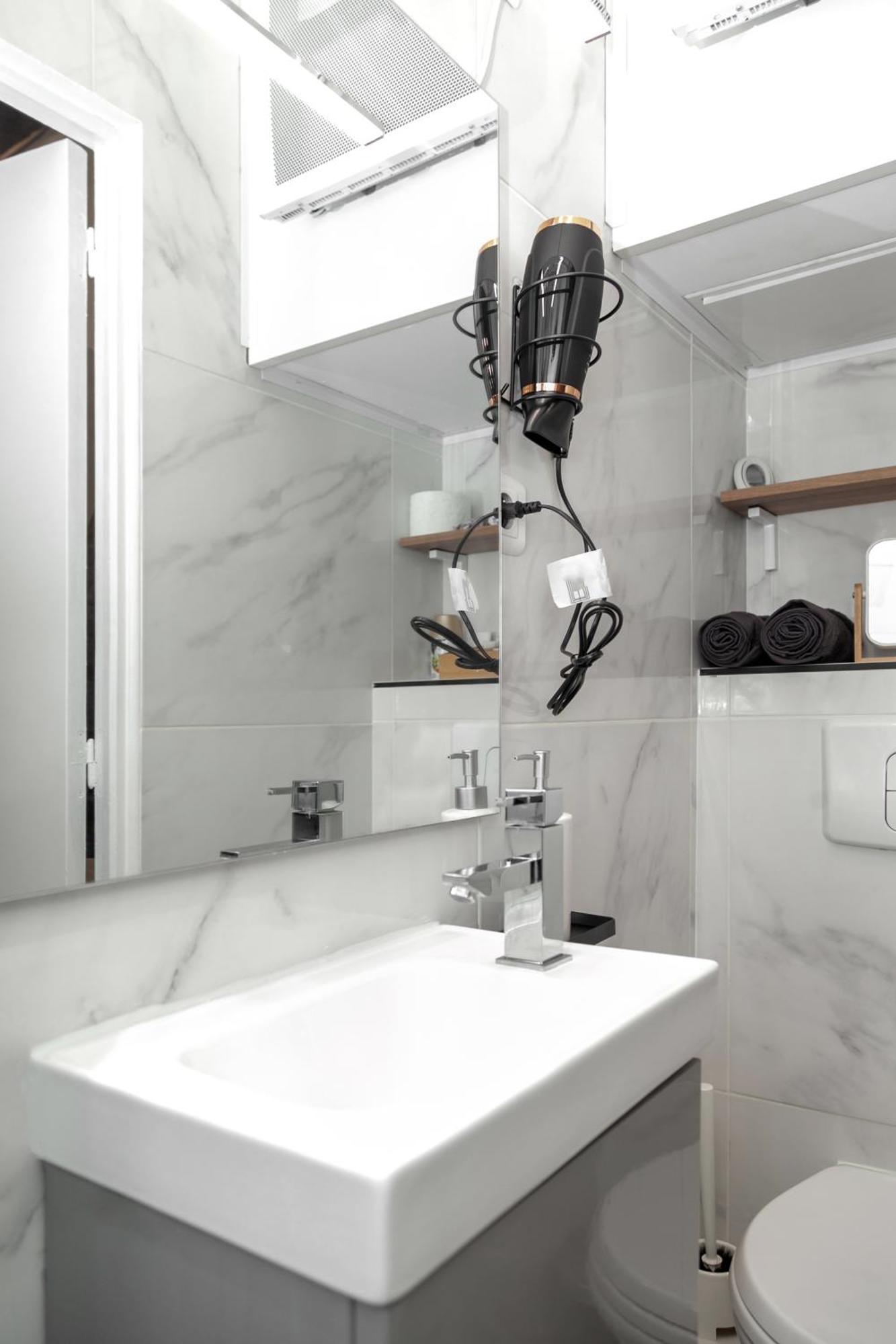 Apartment Le Columba-studio Parisien Saint-germain Paris