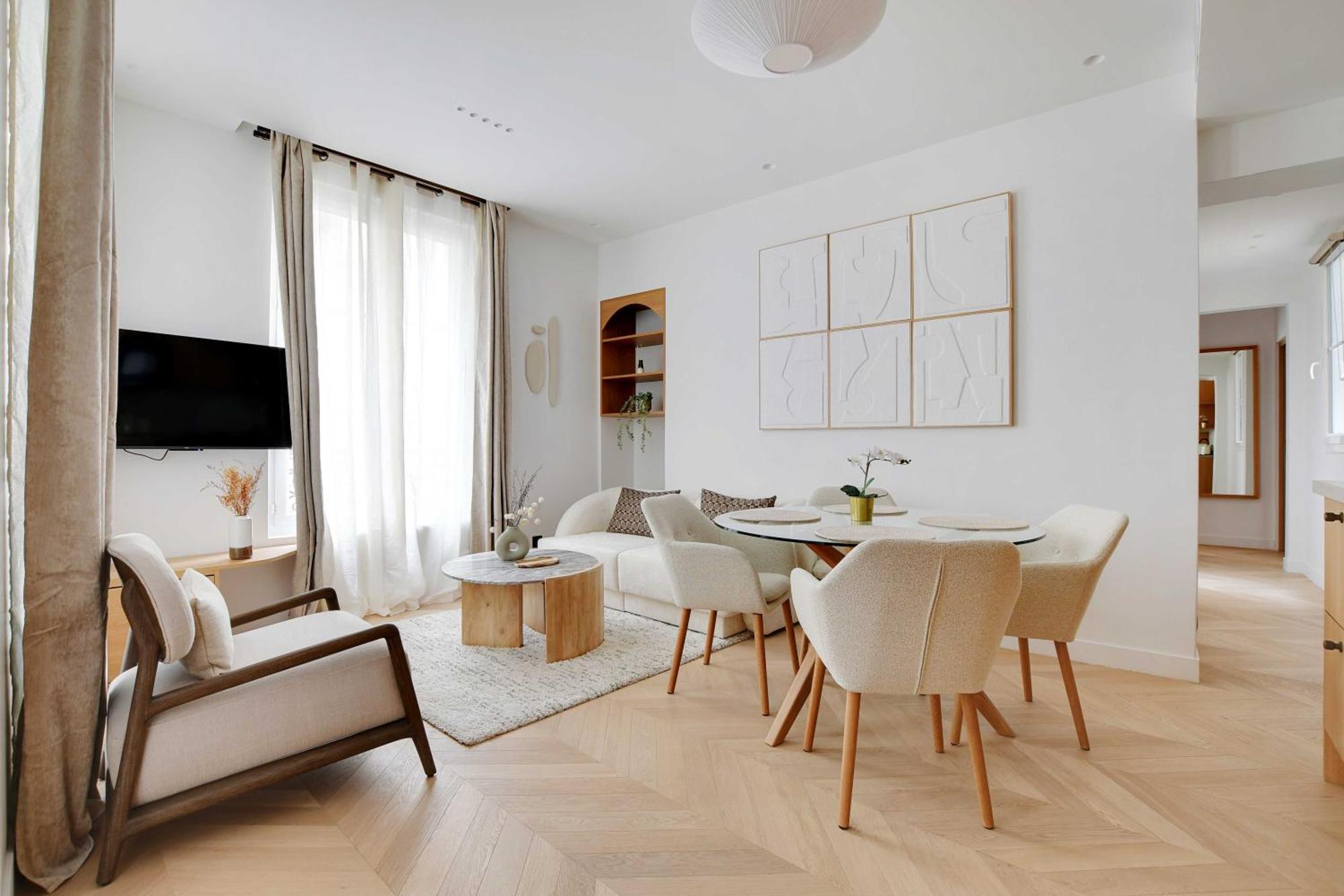 Moderne - 3br-6p - Montorgueil *