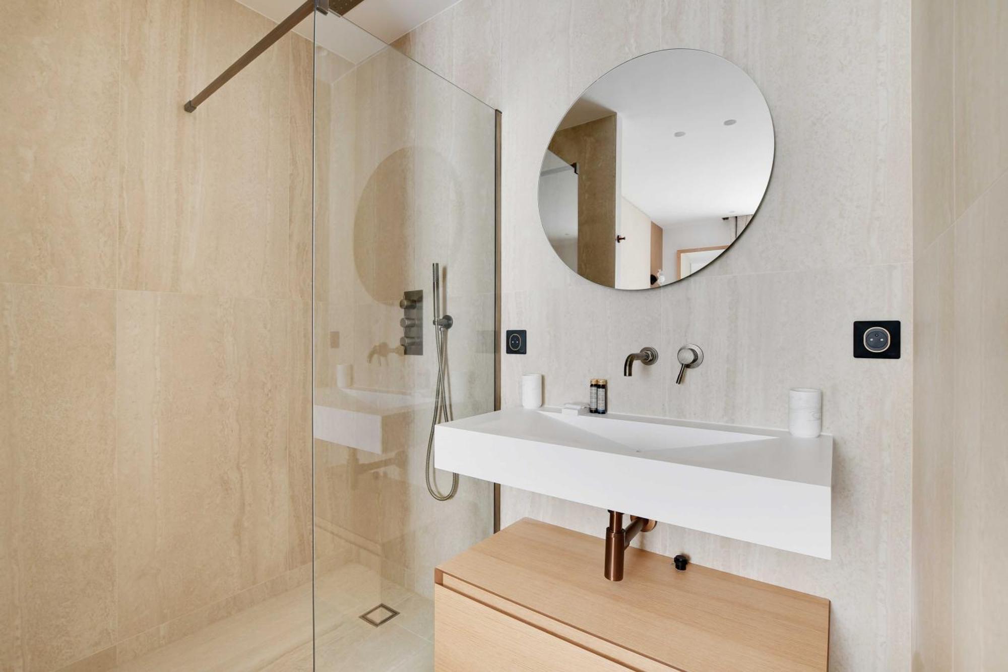 Charming - Ac- 3br-6p- Montorgueil Paris
