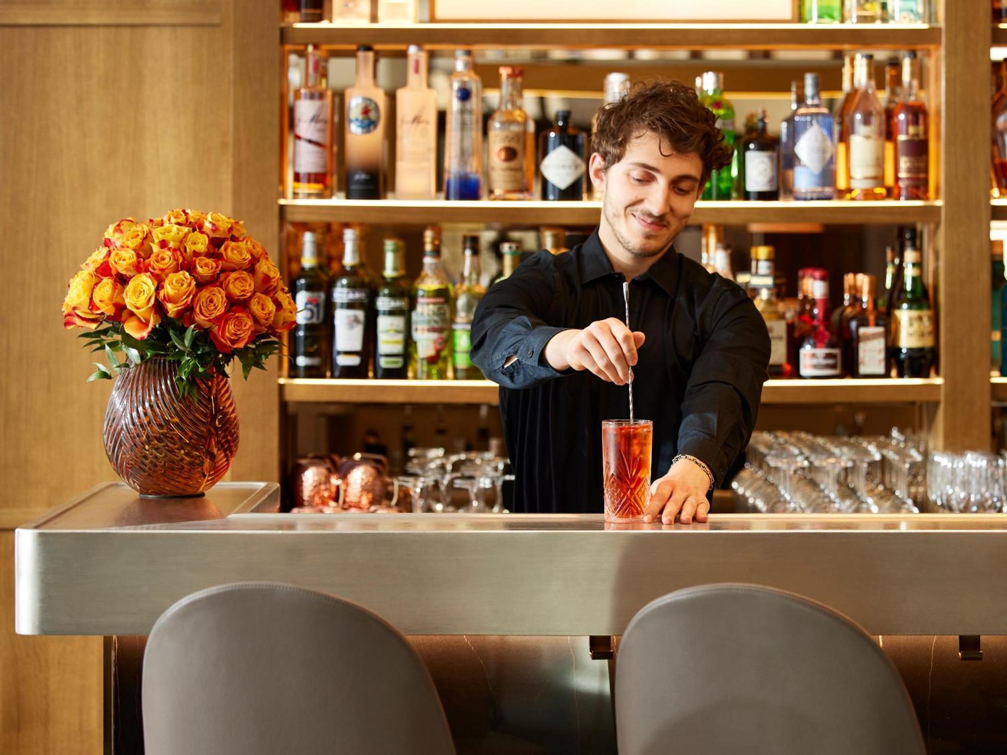 Sofitel Arc De Triomphe Hotel 5*