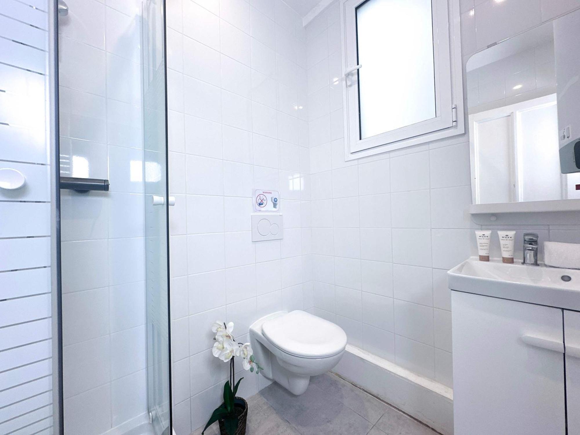 Cosy Hideaway Near Montparnasse Apartment Paris