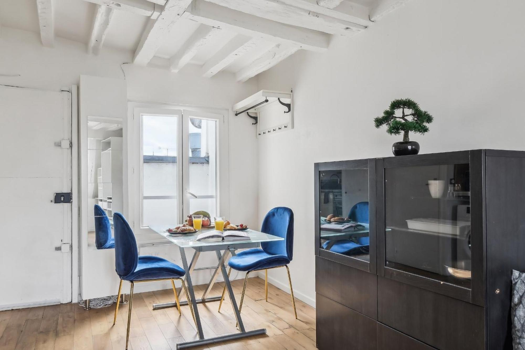 Apartment Bnbnova - Le Louvre & Notre-dame Paris