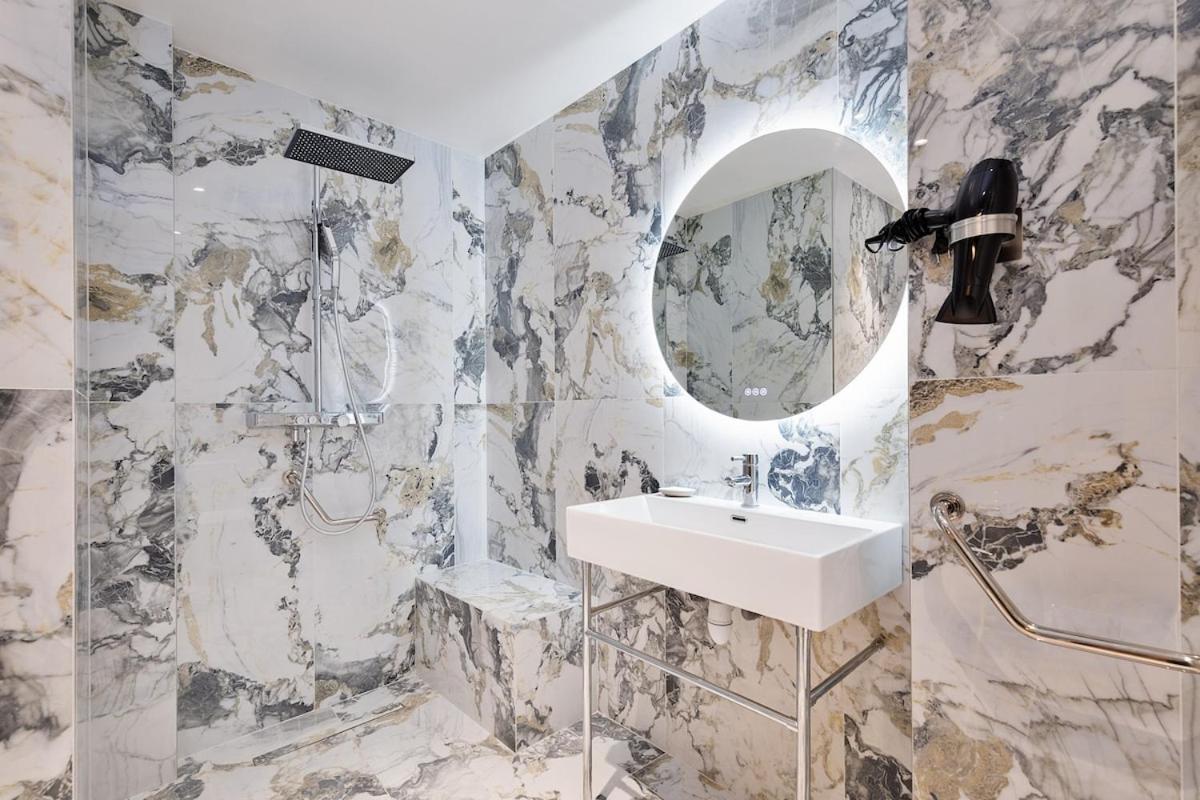 Sophie Montorgeuil -2br 6p Wi-fi Apartment