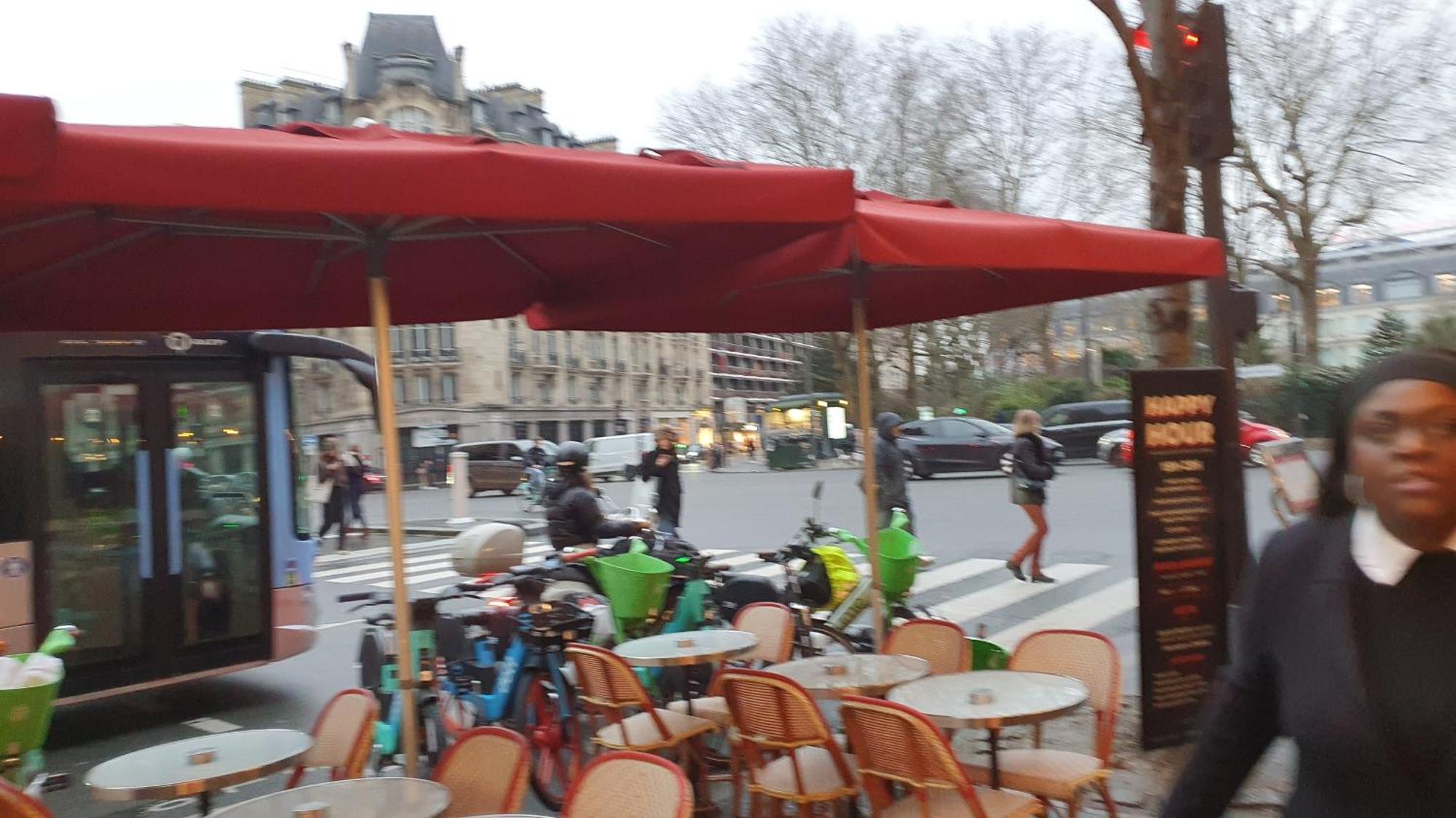 Appartement 1 Minute Gare Montparnasse,center,close To Louvre Meusm And Eiffel Tour ,amusing Place *