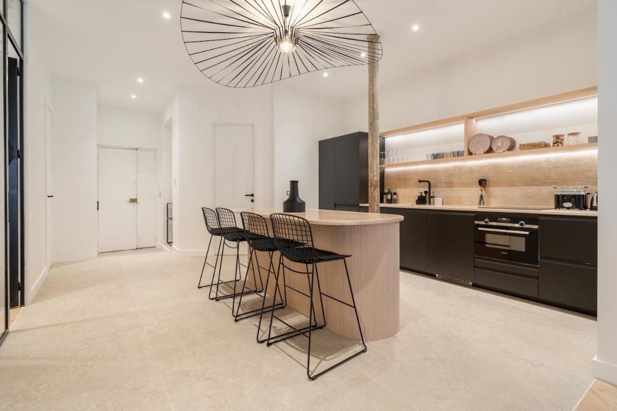 Apartment Luxury Of 140 Sqm *