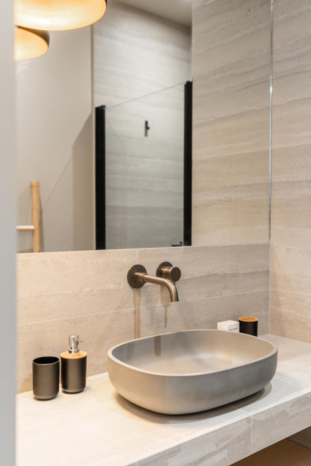 Apartment Luxury Of 140 Sqm *