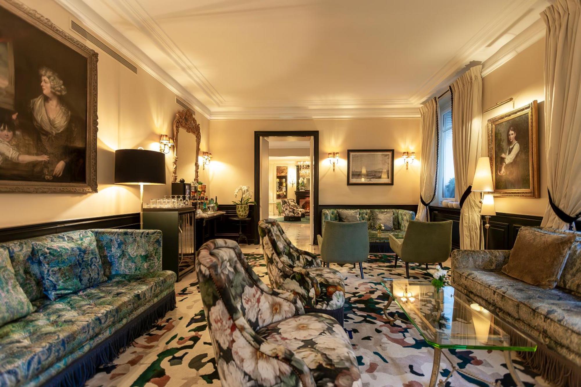 Hotel West End