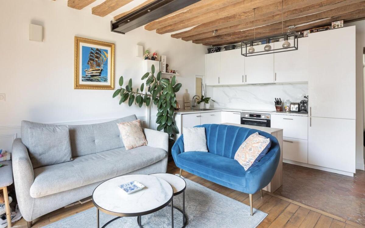 Apartment Typical Parisian Flat # Le Marais # Musee Picasso Paris