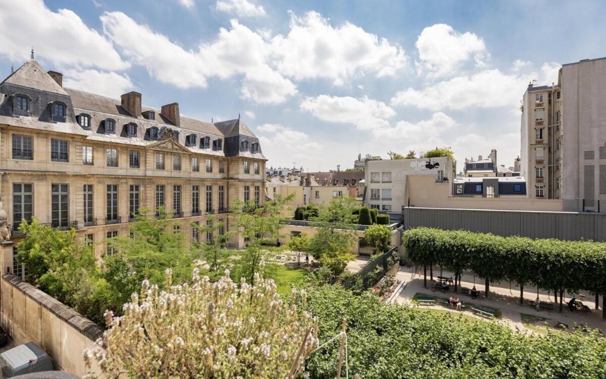 Apartment Typical Parisian Flat # Le Marais # Musee Picasso *