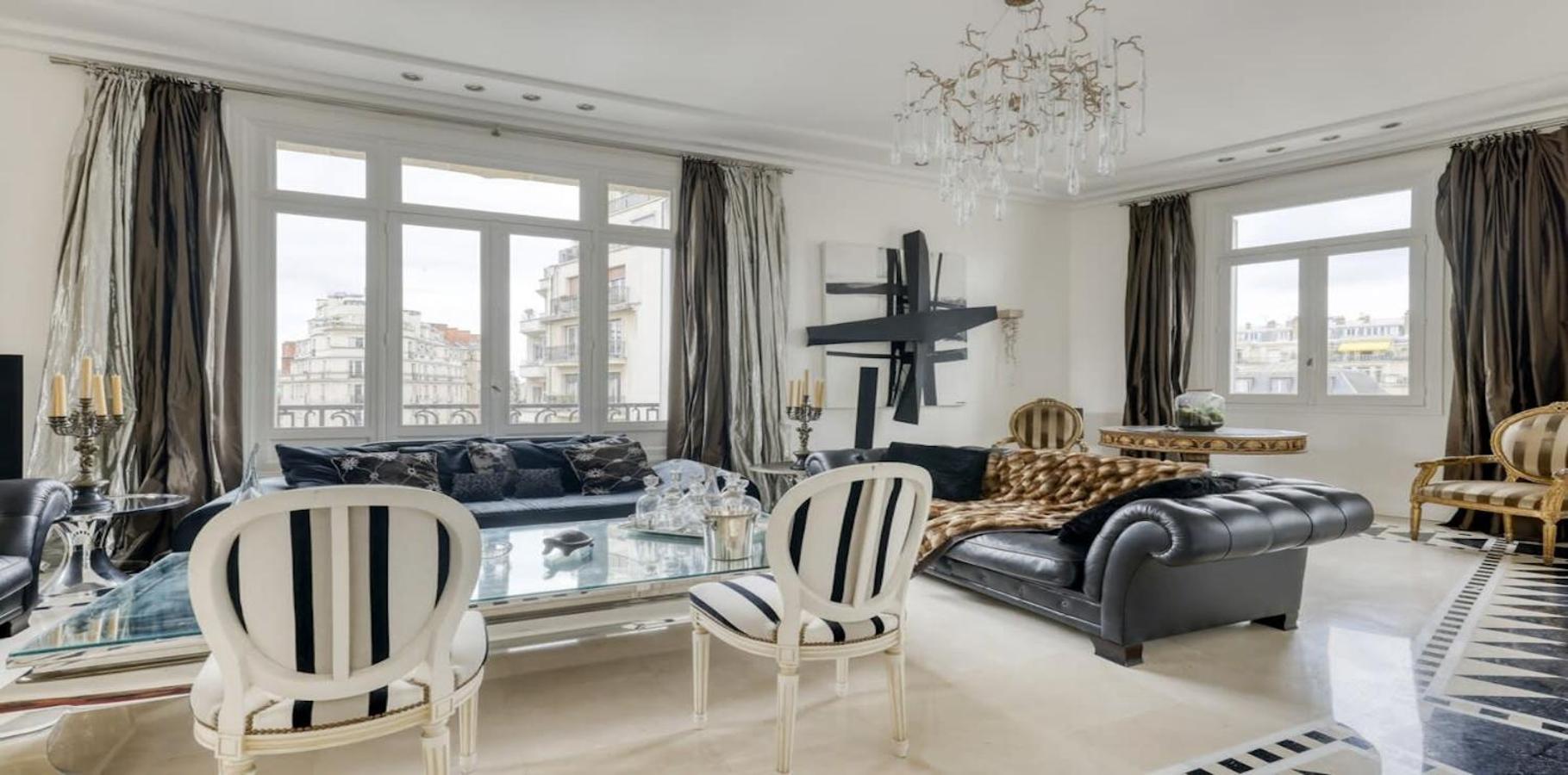 Renovated, Amazing & Huge Flat Of 200 Sqm 16 Apartment *