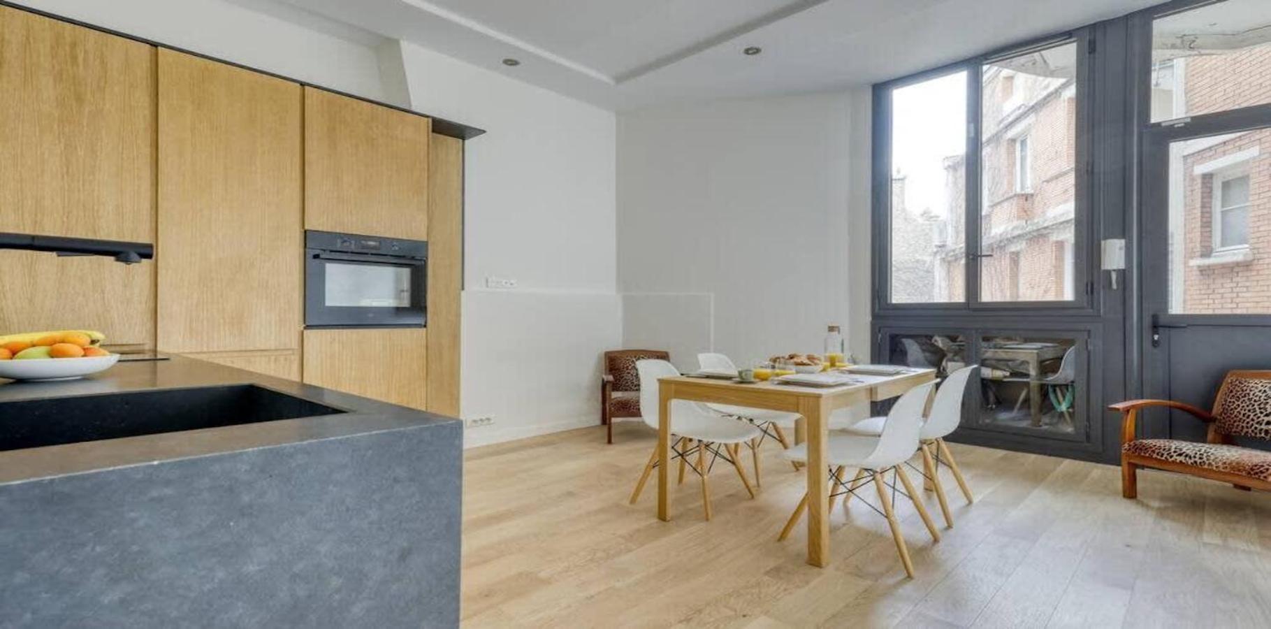 Renovated, Amazing & Huge Flat Of 200 Sqm 16 Apartment Paris