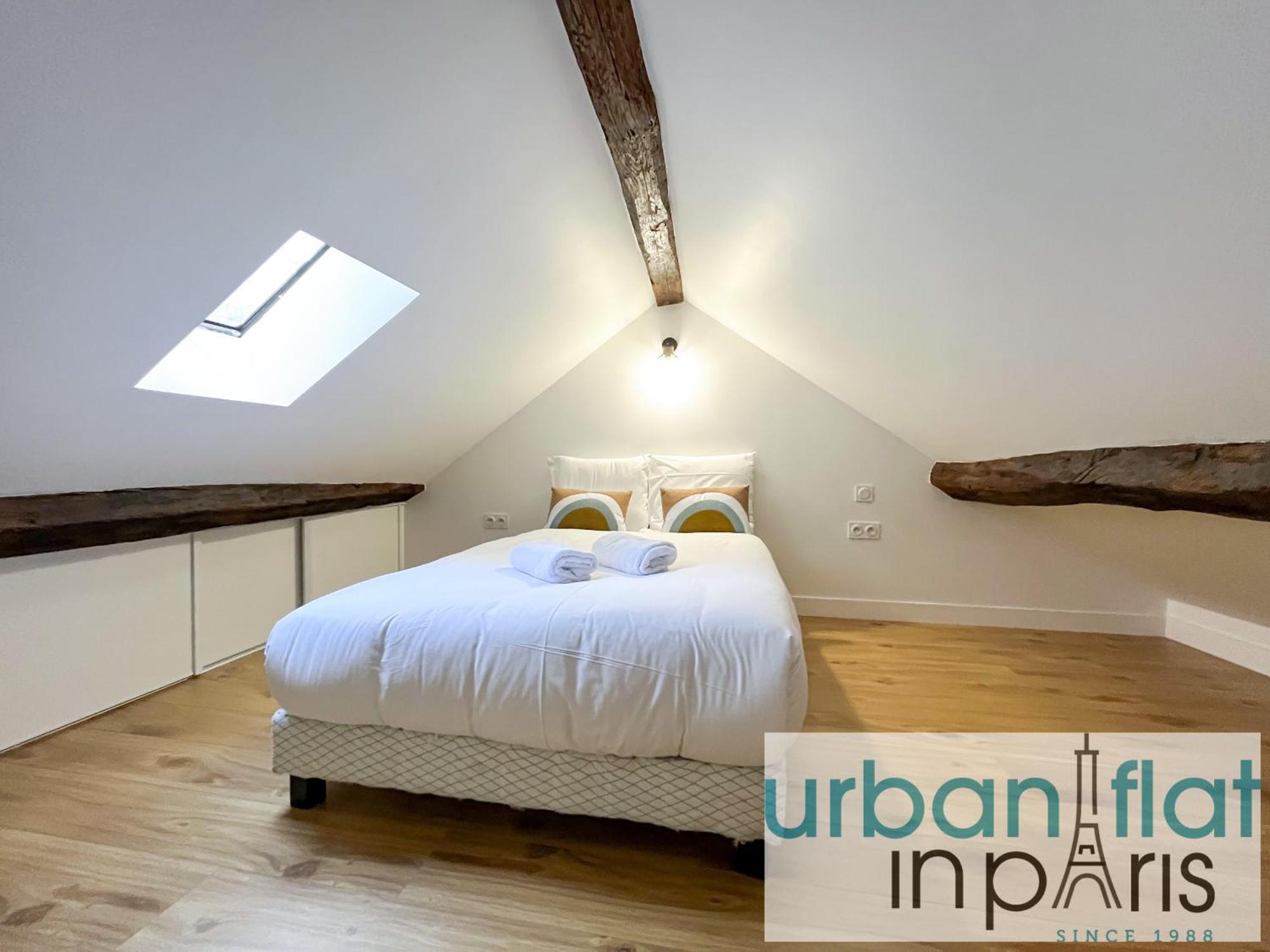 195 - Saint Denis Triplex Apartment *