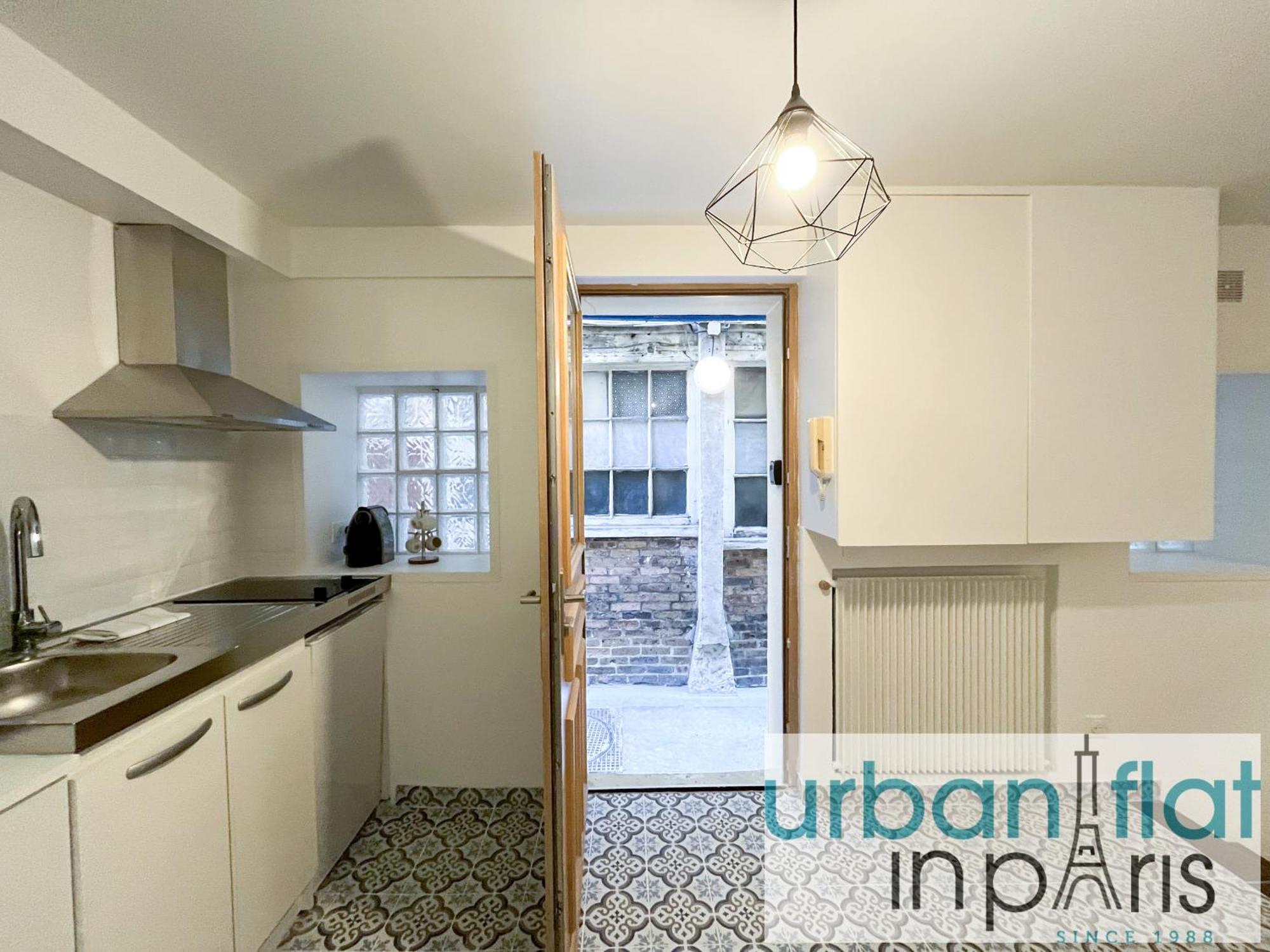 Apartment 195 - Saint Denis Triplex