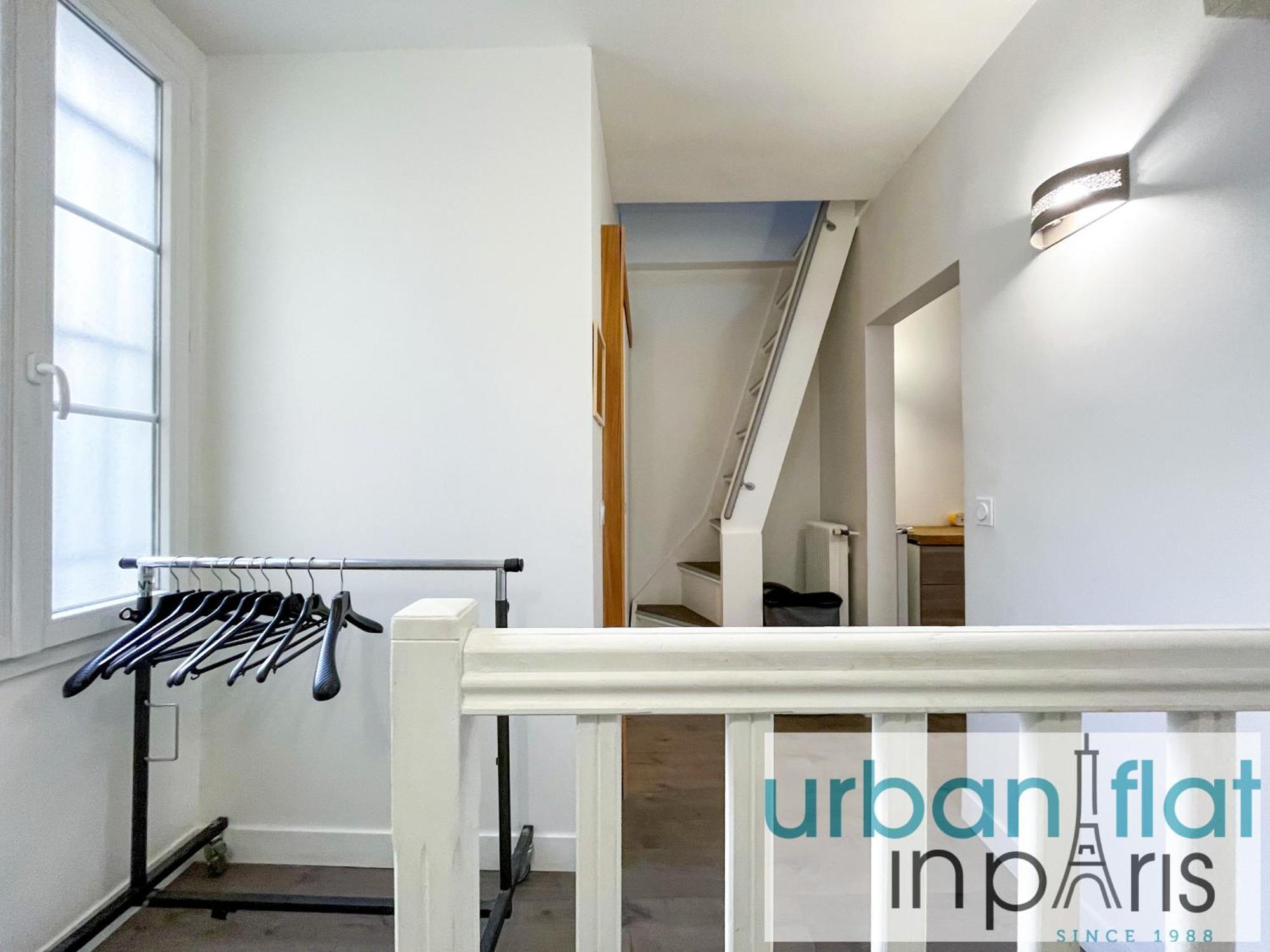 195 - Saint Denis Triplex Apartment *
