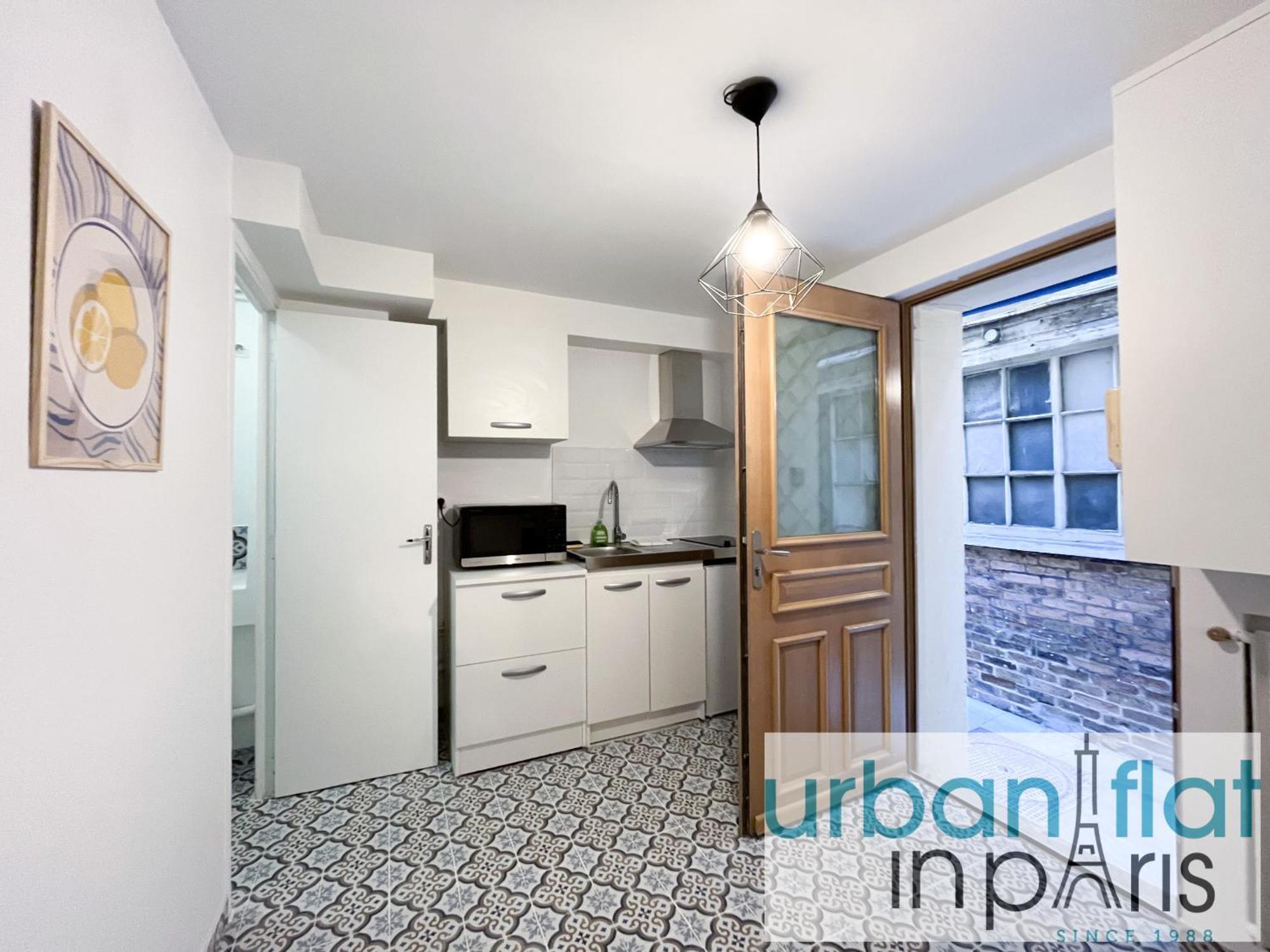 195 - Saint Denis Triplex