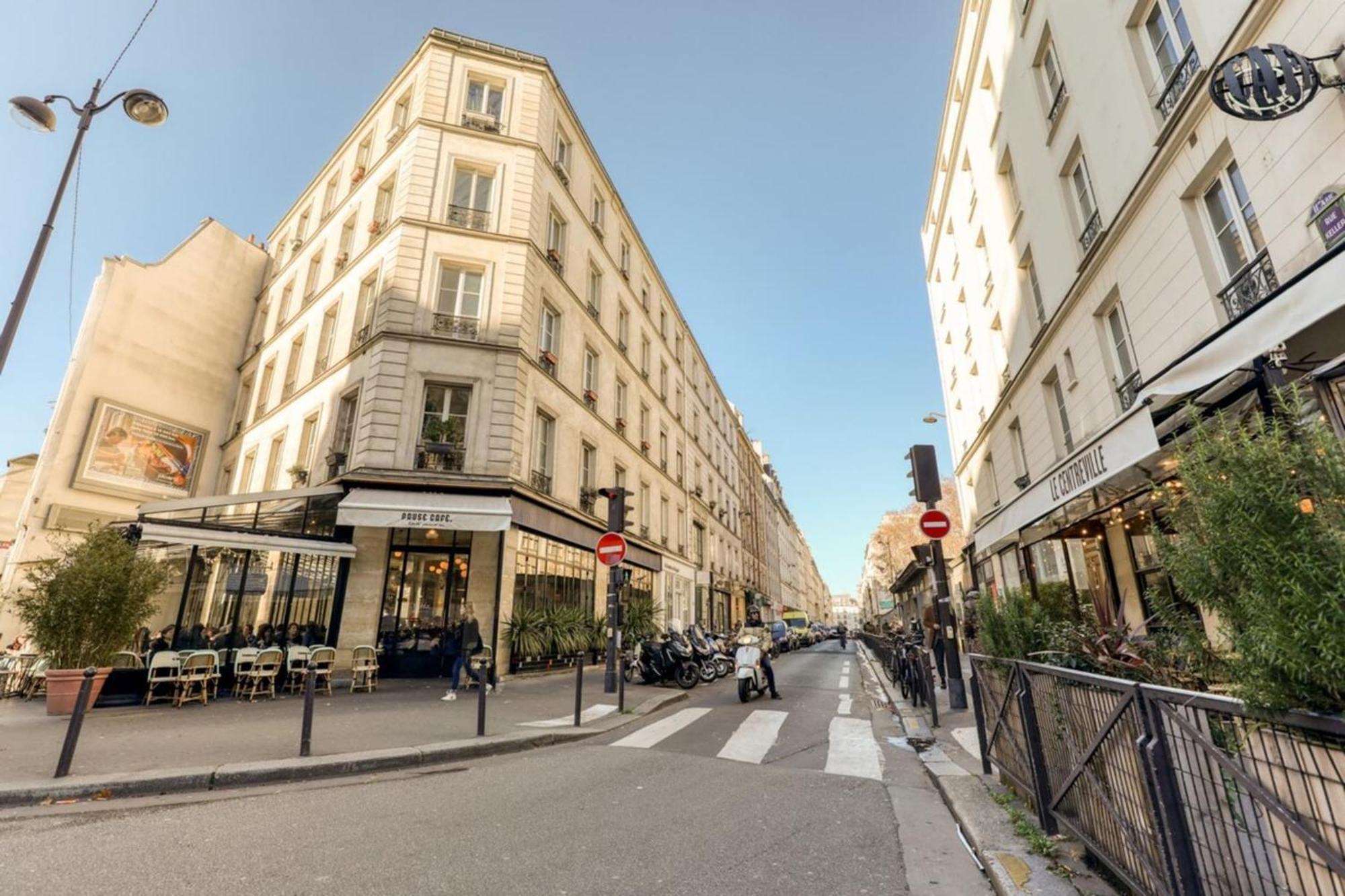 Pink Design 2bdr Flat In The Heart Of Bastille Apartment *
