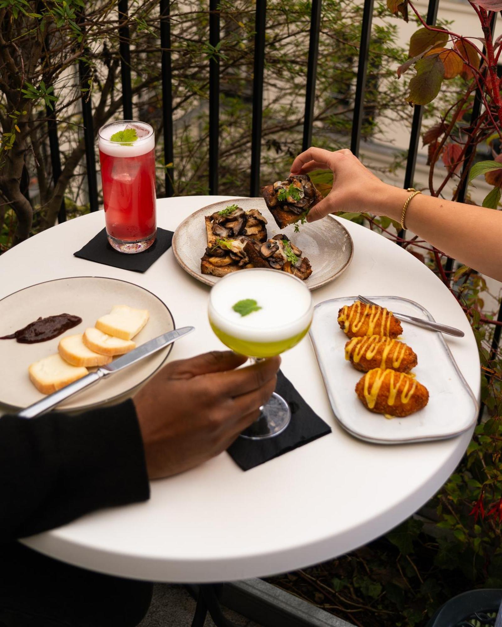 Grands Boulevards Experimental Hotel 4*