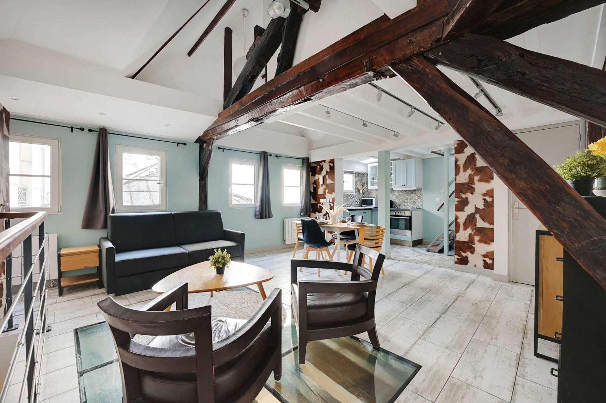Authentic - 1br 6p - Centre De Paris