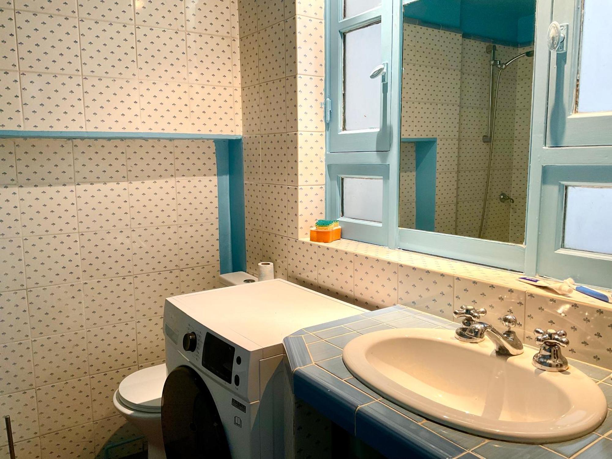 Bel Ancien Sur Cour Verdoyante Apartment Paris