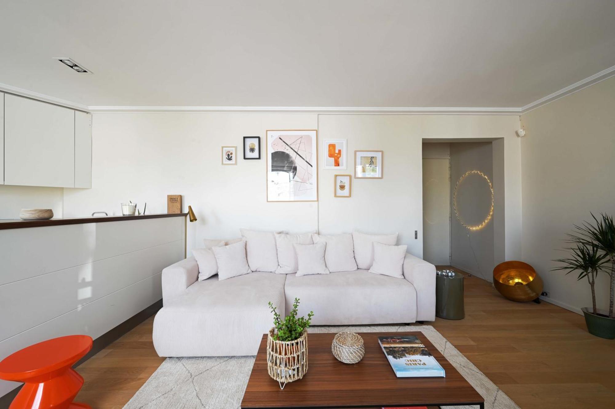 Magnifique Champs Elysees Apartment