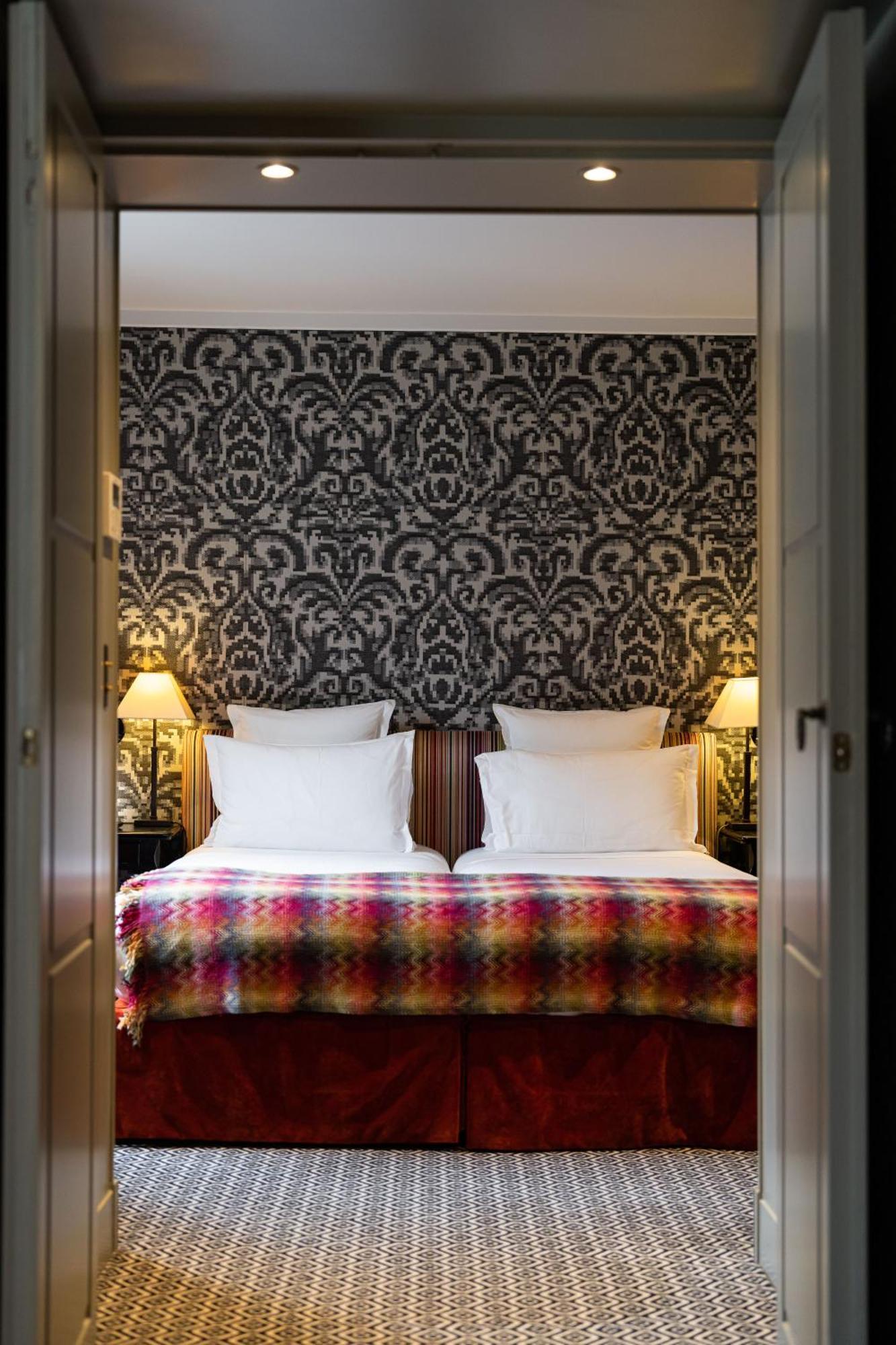 Le Pavillon De La Reine Hotel
