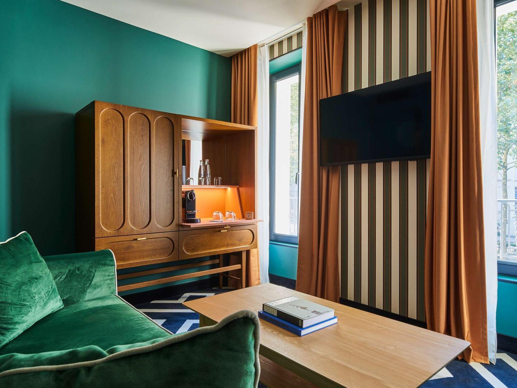 Mercure Butte Montmartre Basilique 4*