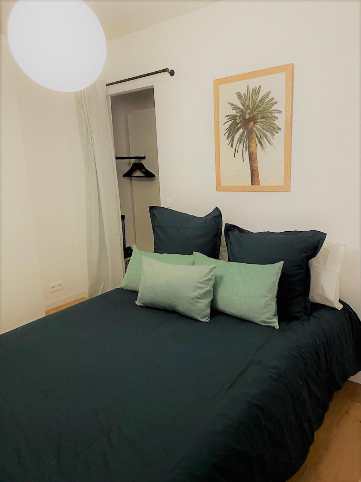 Basilica Of The Sacred Heart 10 Min Walk, M 12 And 4 Apartment