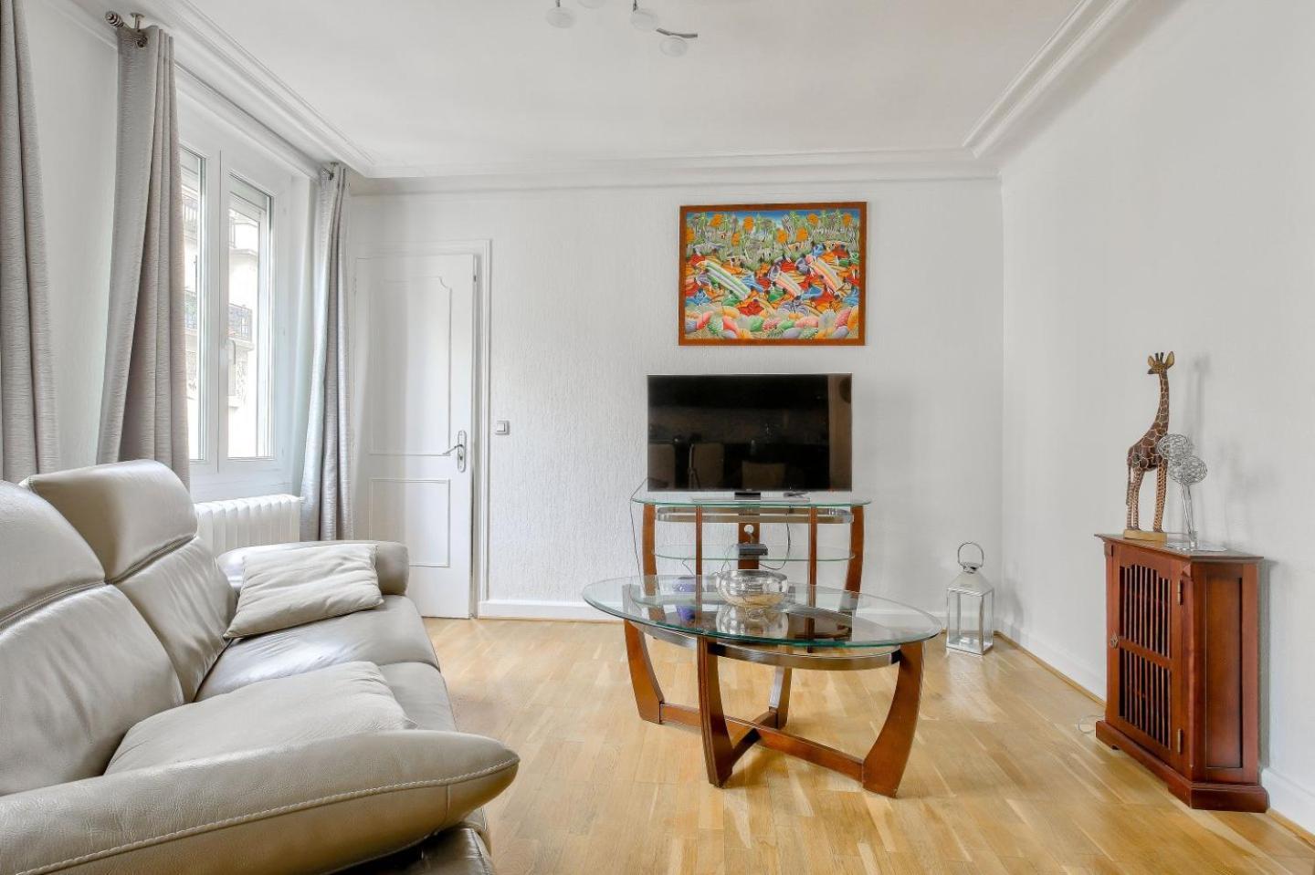 Apartment Au Coeur Du 17eme