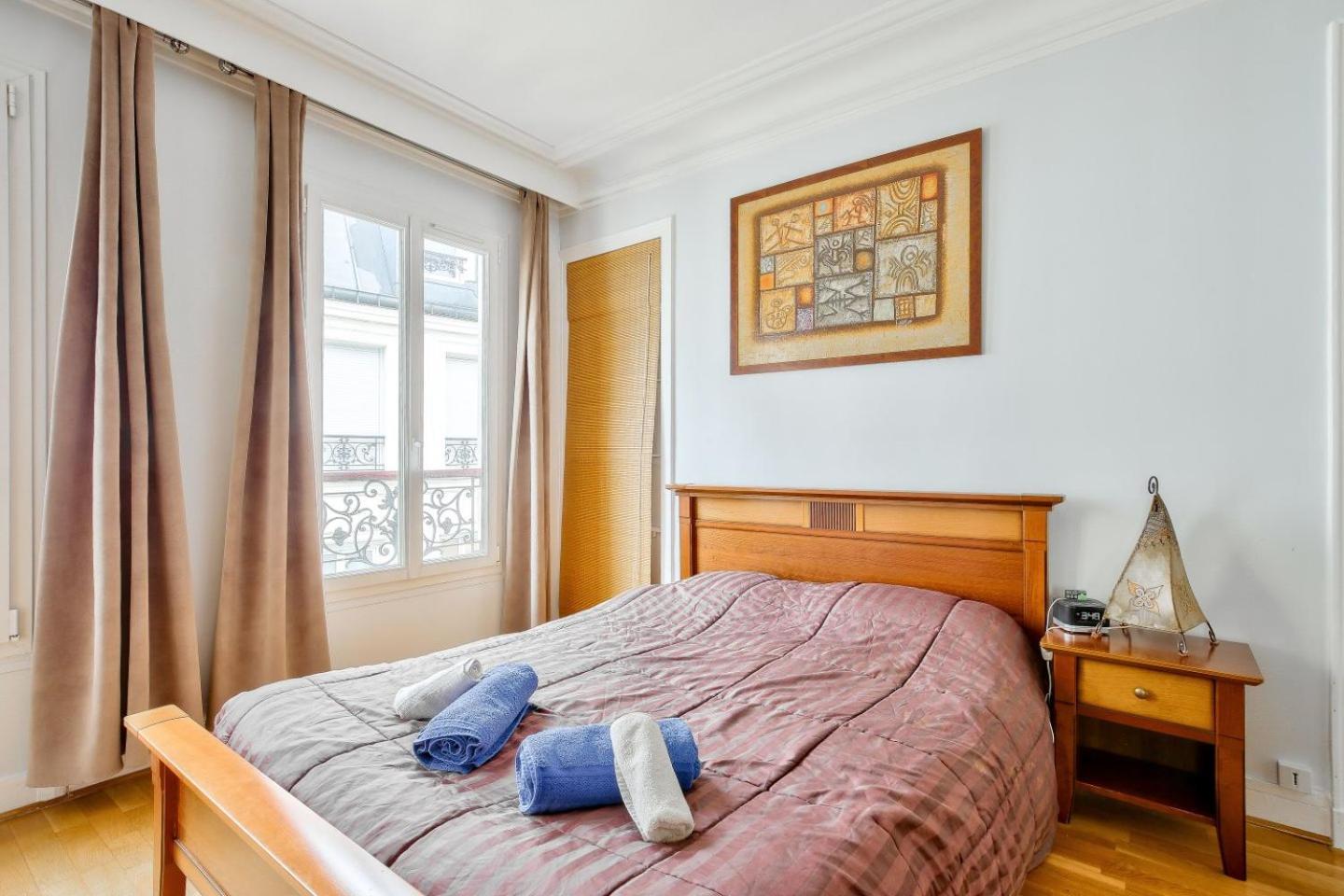 Au Coeur Du 17eme Apartment