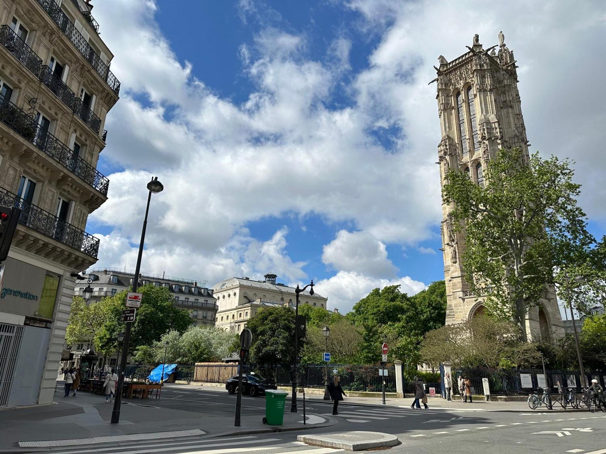Apartment Charming Near The Louvre Museum
