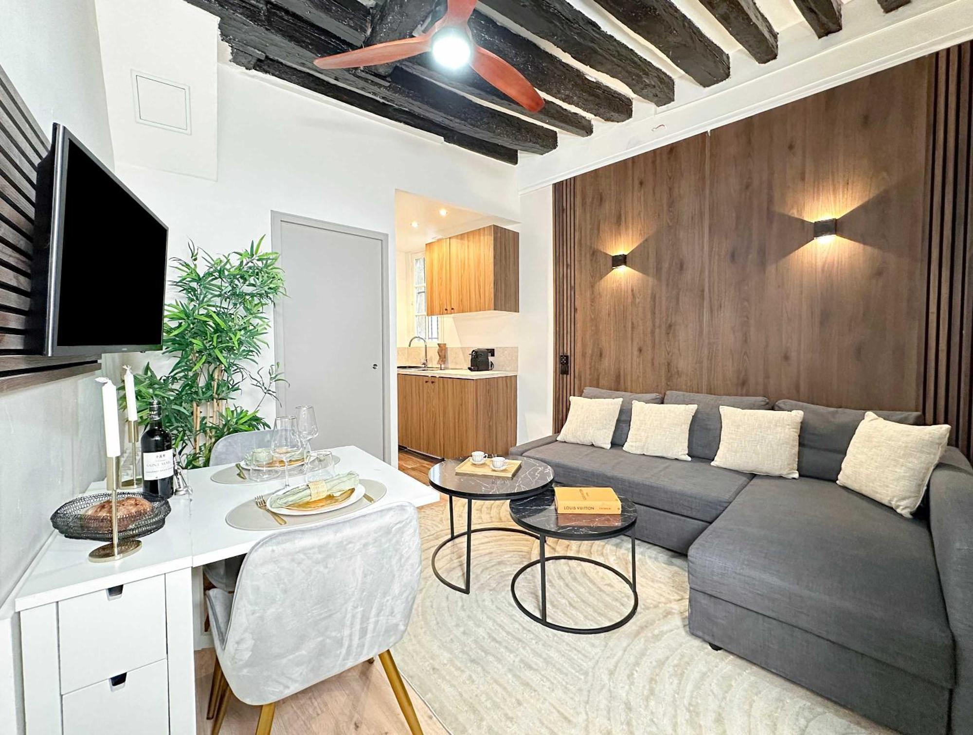 Apartment Charming Near The Louvre Museum