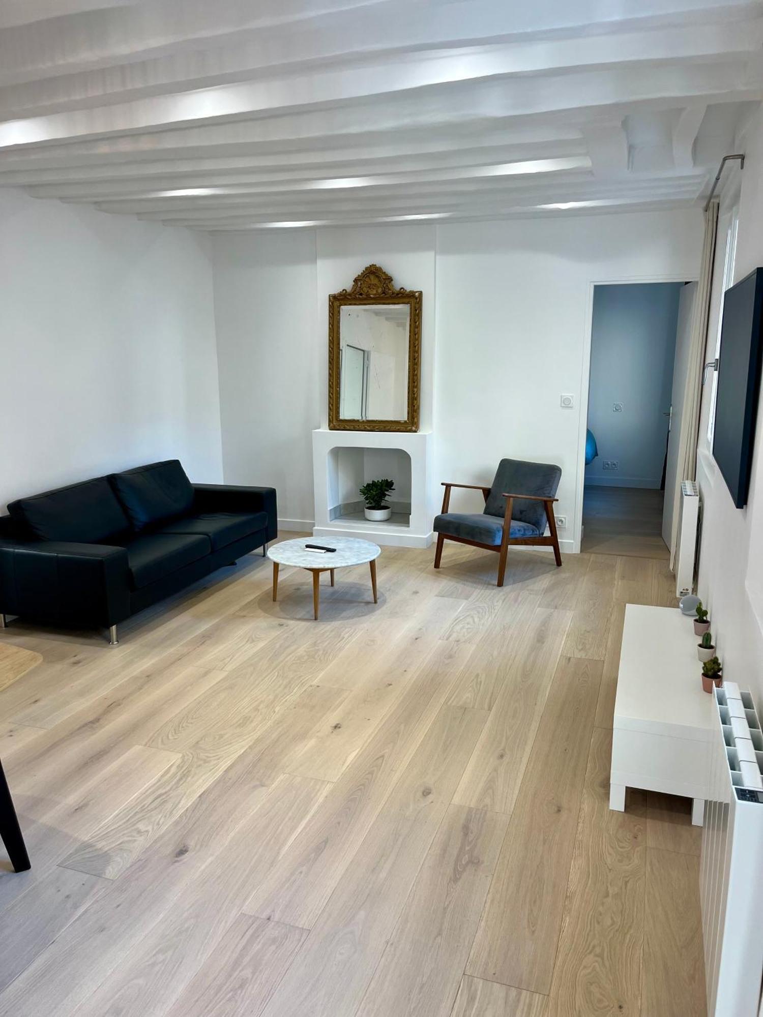 Au Coeur De Pres Du Louvre Appartement *