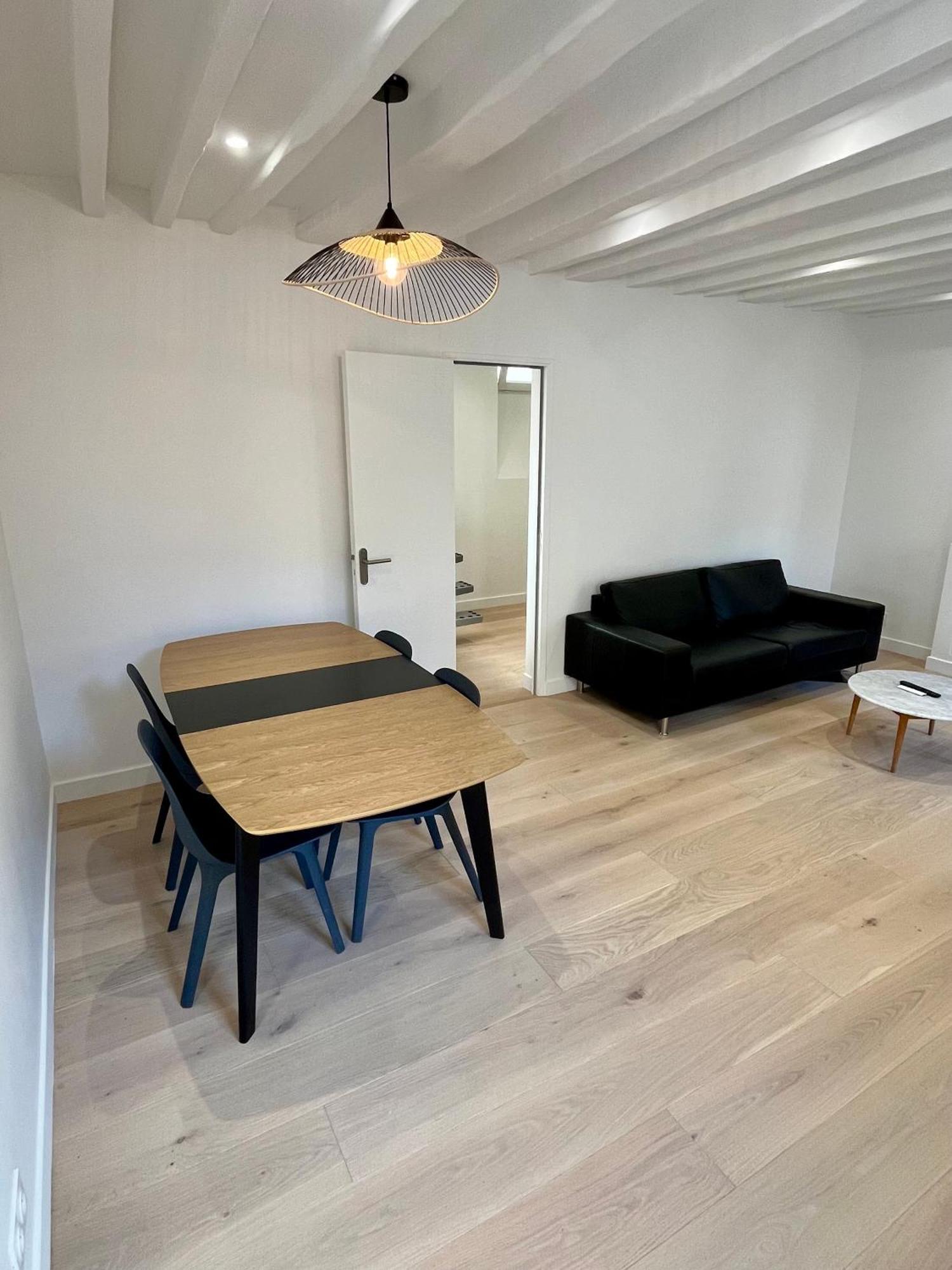 Au Coeur De Pres Du Louvre Appartement Paris