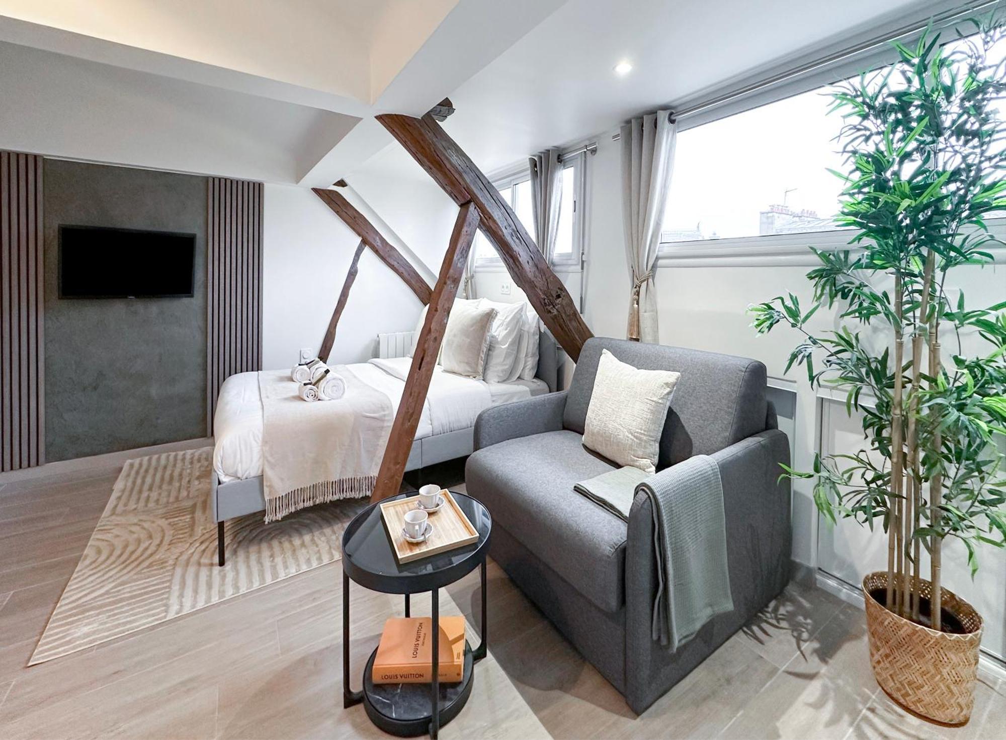 Brand New Near La Madeleine ! Apartment Paris