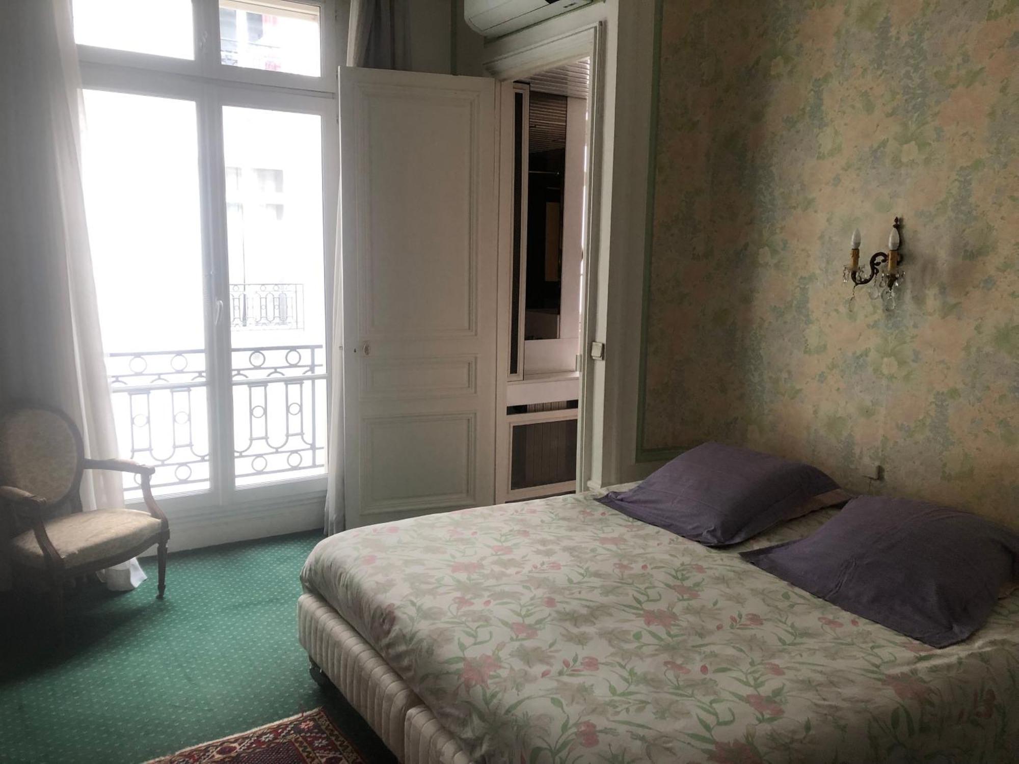 Apartment Place Vendome 1 Bedroom And 1 Ba - Up To 4 People - With Air Conditionning Paris