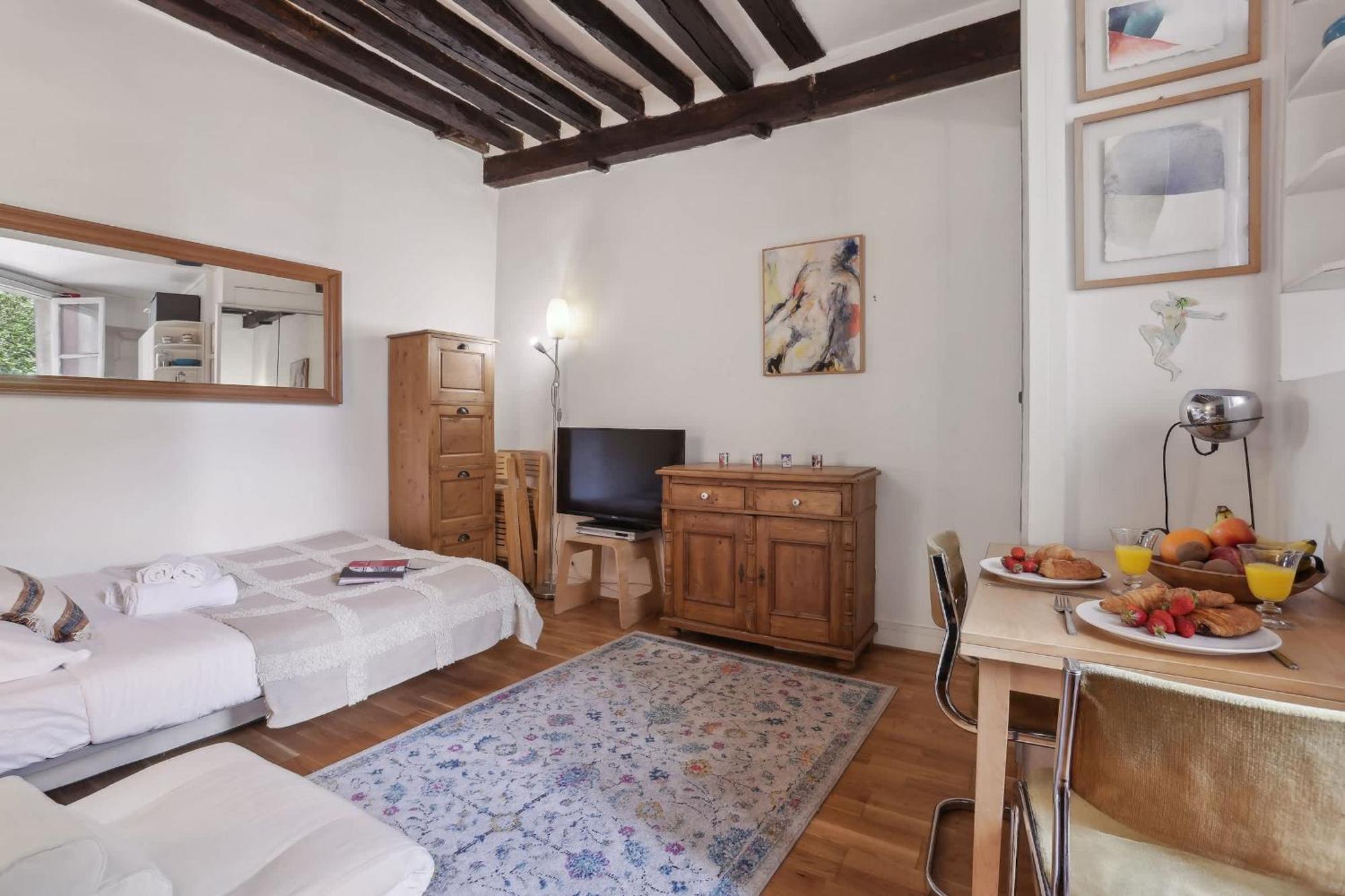 Apartment Bnbnova - La Seine & Rivoli Paris
