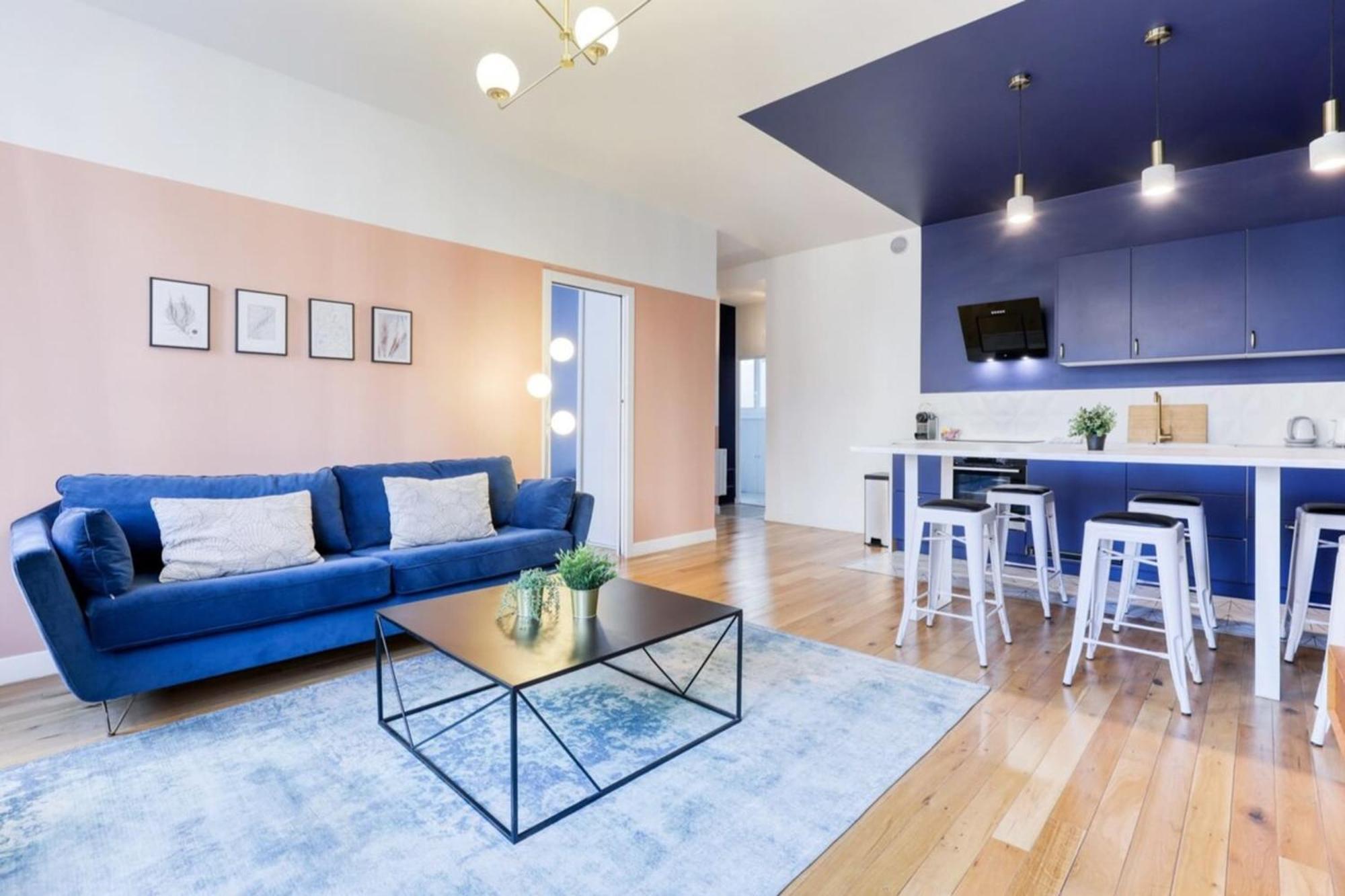 Blue Design 2bdr Flat In The Heart Of Bastille Apartment Paris