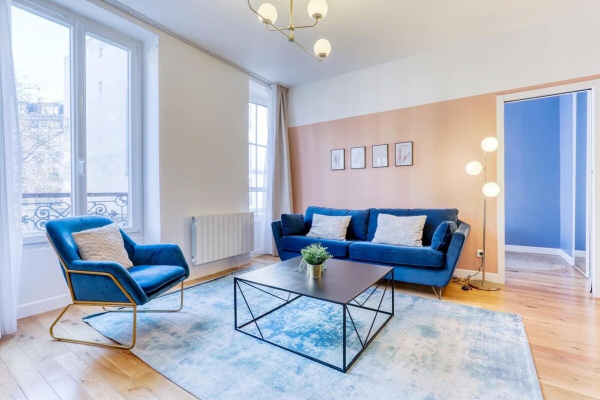 Apartment Blue Design 2bdr Flat In The Heart Of Bastille Paris